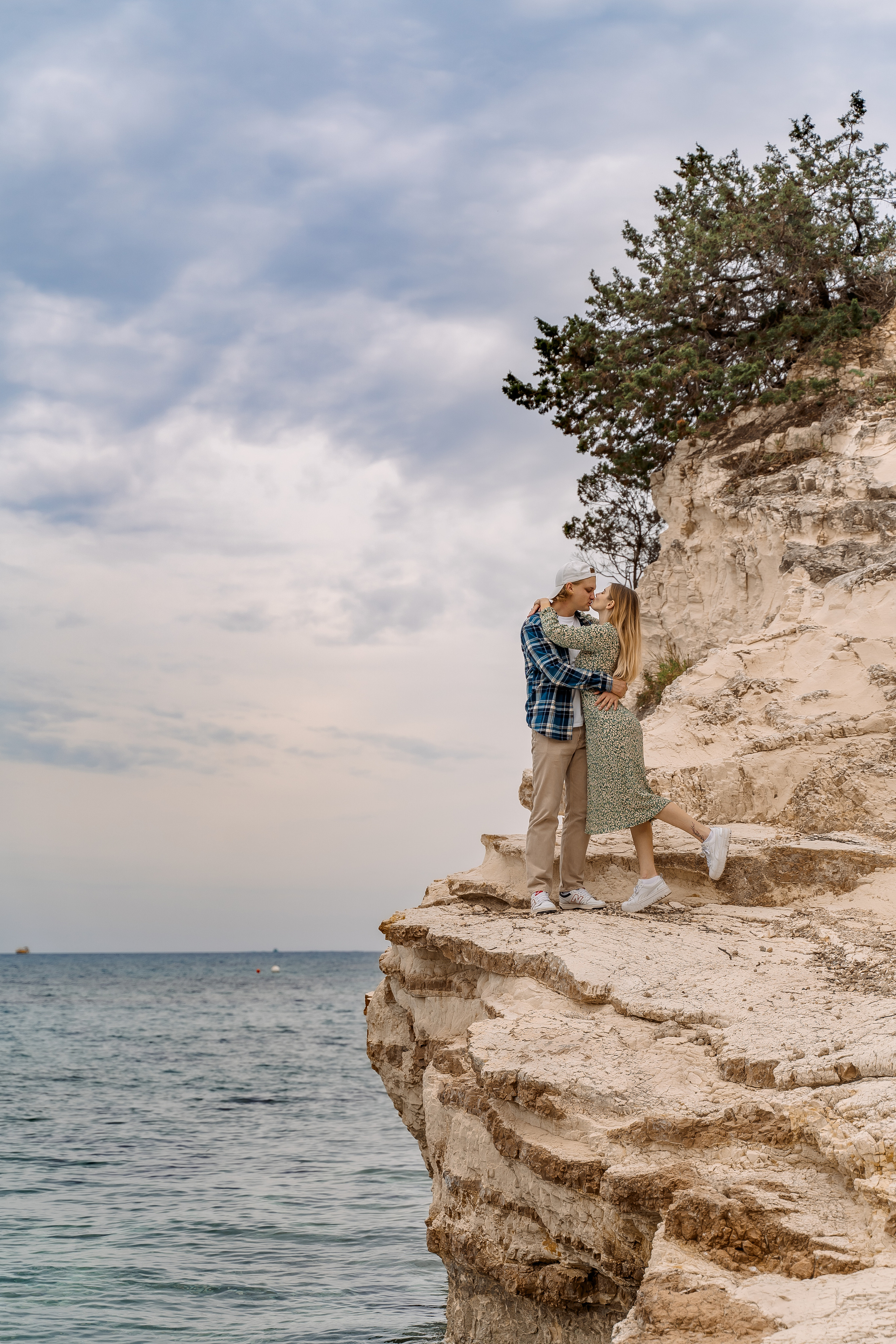 Артем и Алена. Камерная свадьба на Кипре. Свадебный и семейный фотограф Ирина Чернова