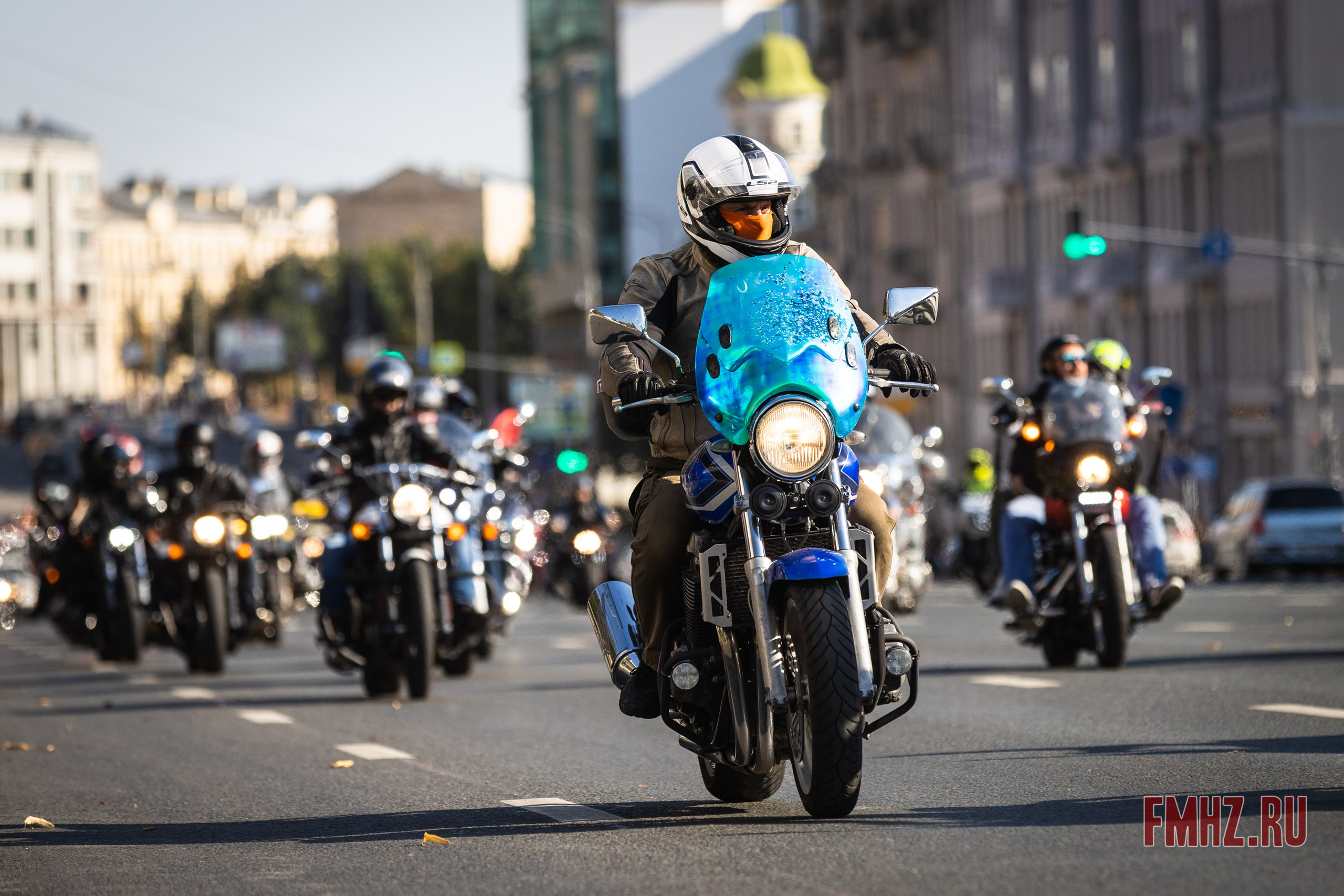 Закрытие Мотосезона 2023 на проспекте Академика Сахарова. Фотограф Владимир Охрименко