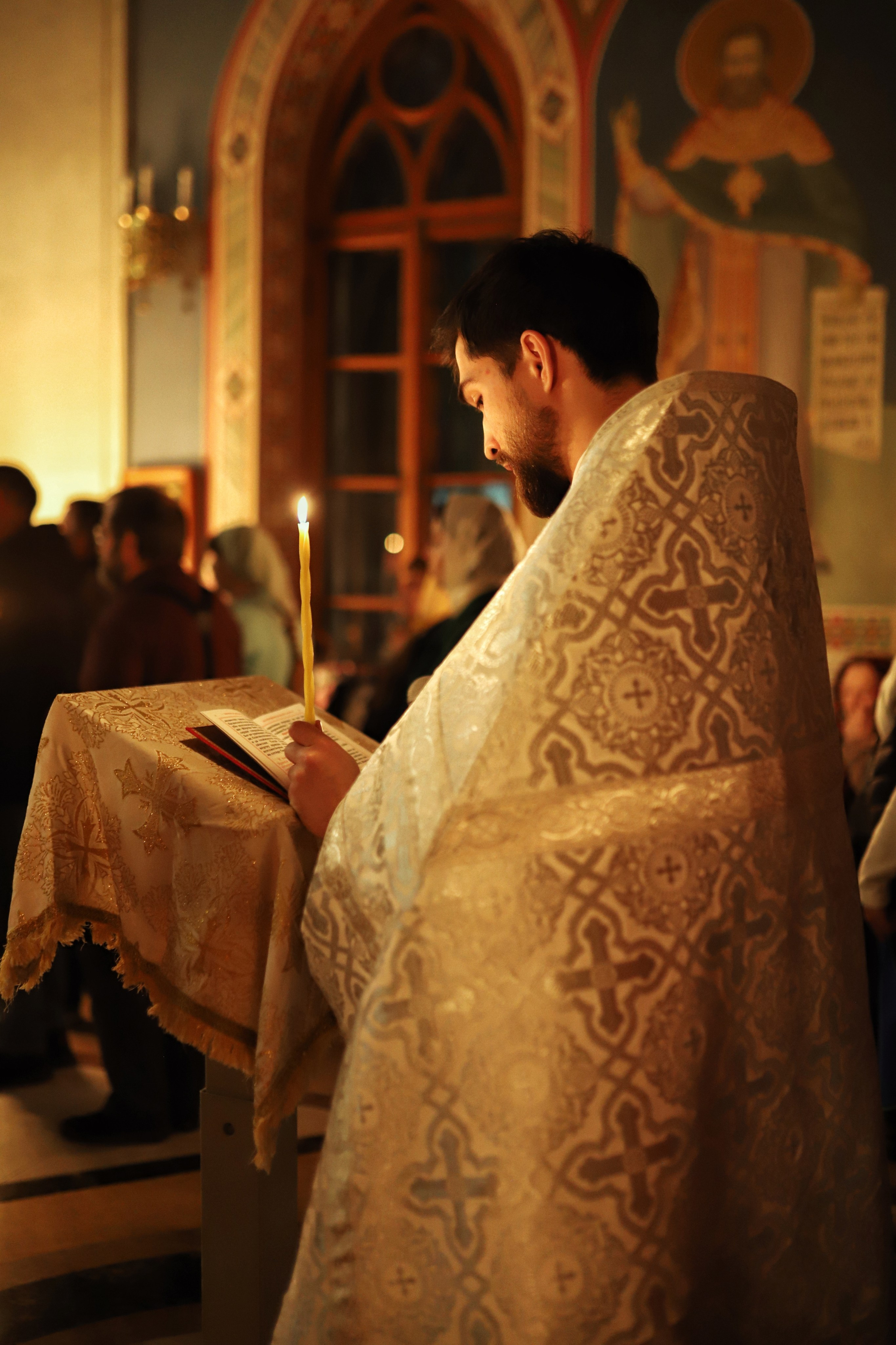 Съемка Литургии. Фотограф и видеограф в Санкт-Петербурге