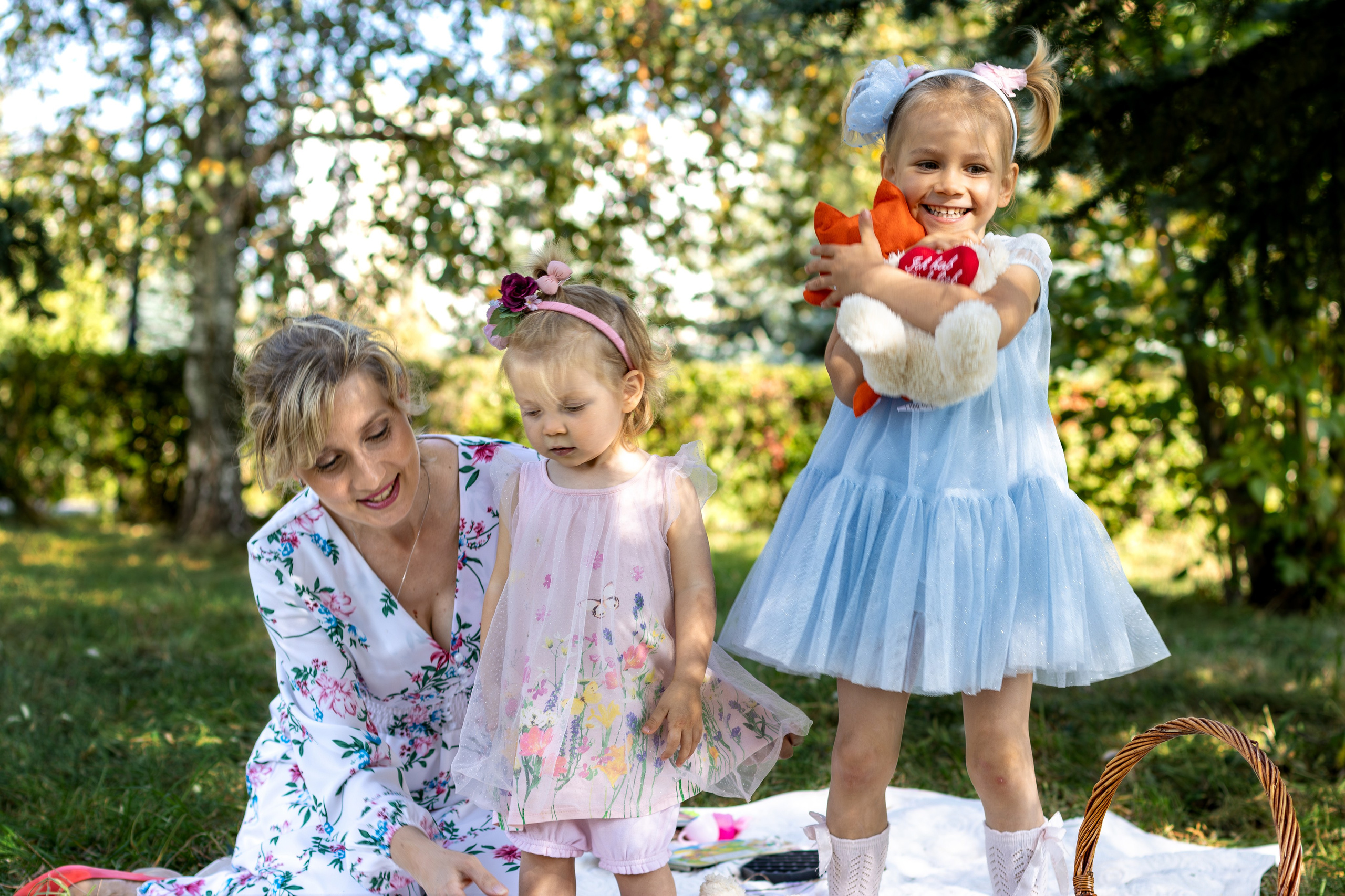 Пикник летним днём. Главная