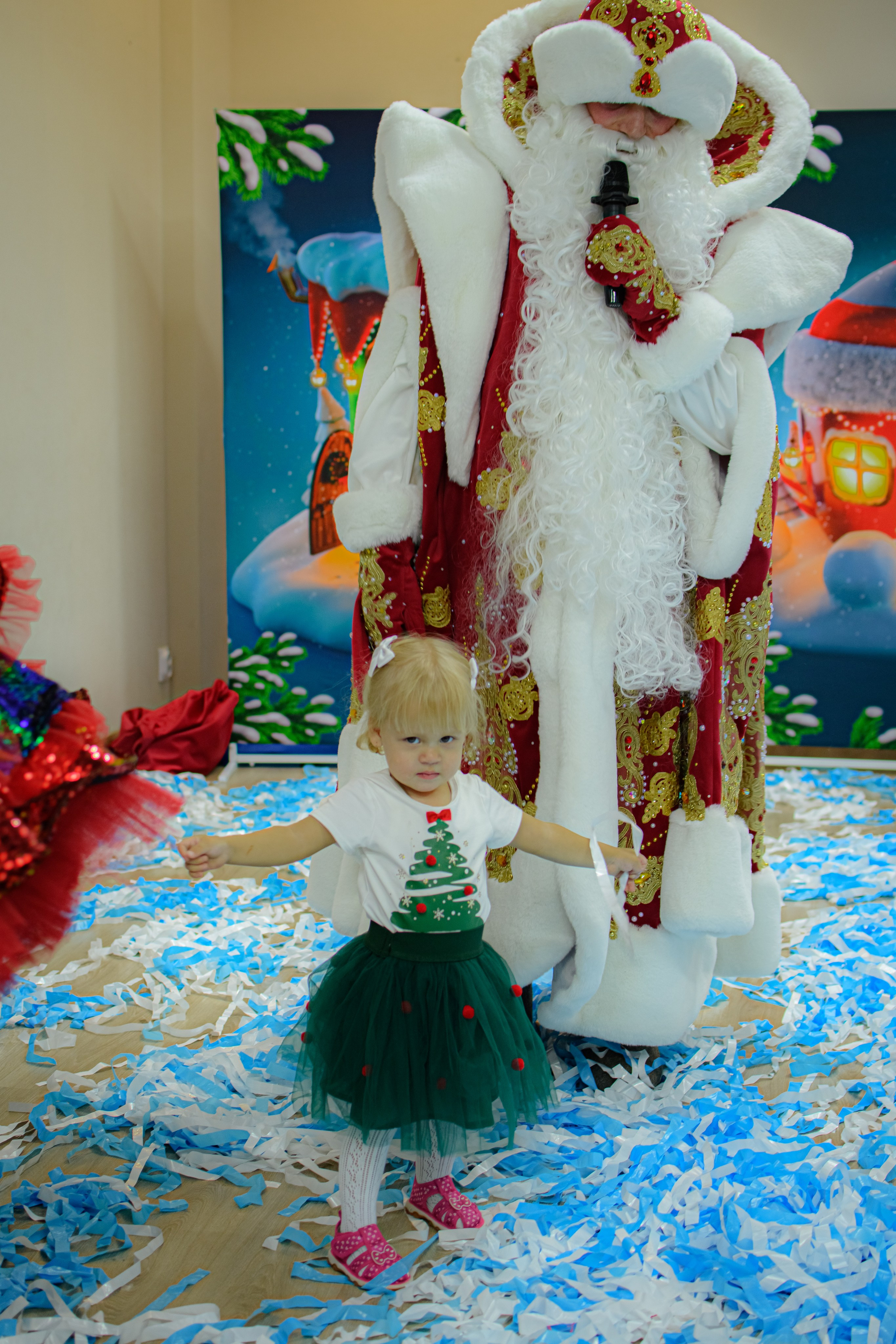 HAPPY NEW YEAR. Photokarish