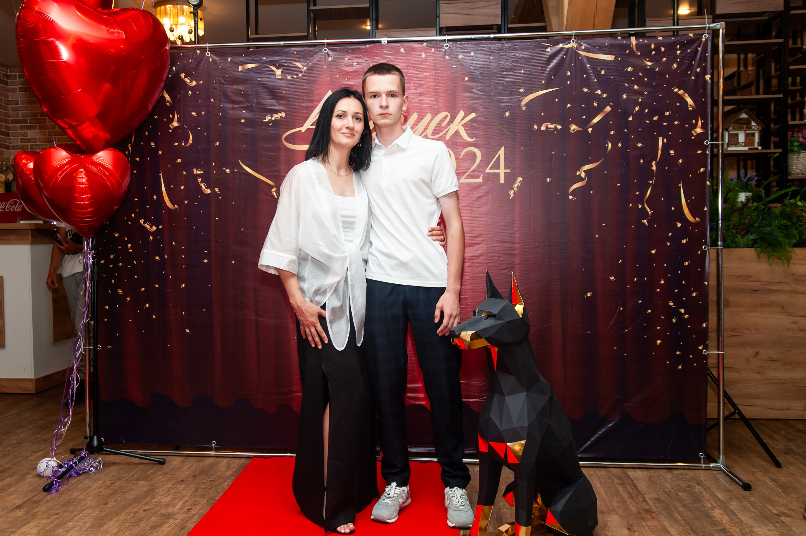 Выпускной МАОУ СОШ № 17 им. Эдуарда Есаяна. Свадебный и семейный фотограф Денис Лукьянов в Краснодаре, Краснодарском крае и Республике Крым