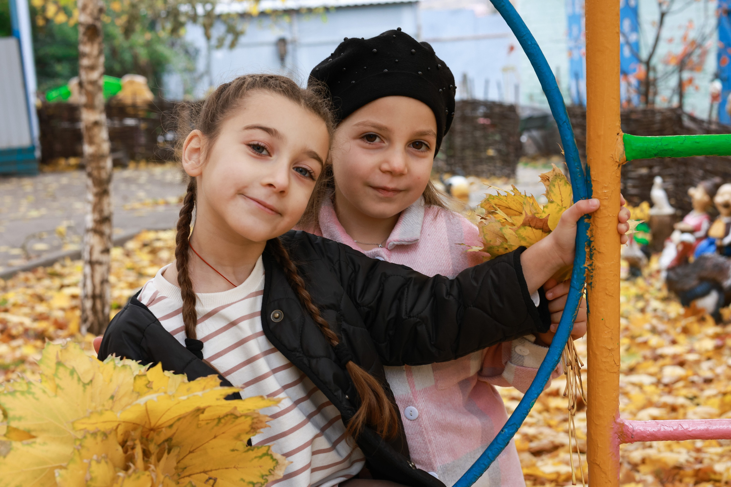 Выпускные съемки «Детский сад» Групповые фото. «ФотоЛерия» ФОТОГРАФ ВЫПУСКНЫЕ АЛЬБОМЫ