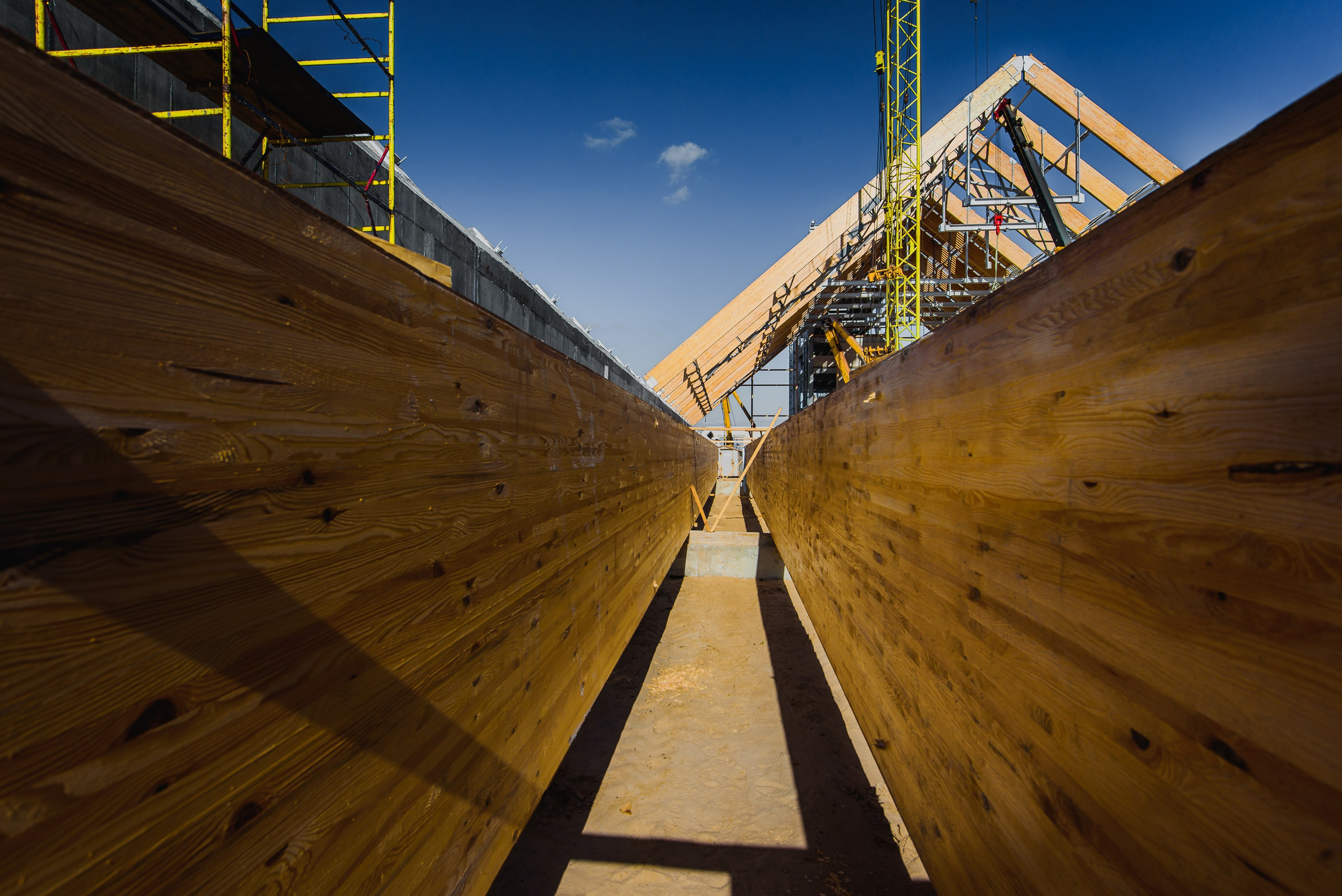 Незавершенное строительство. Фотограф Олег Юршевич Солигорск Минск