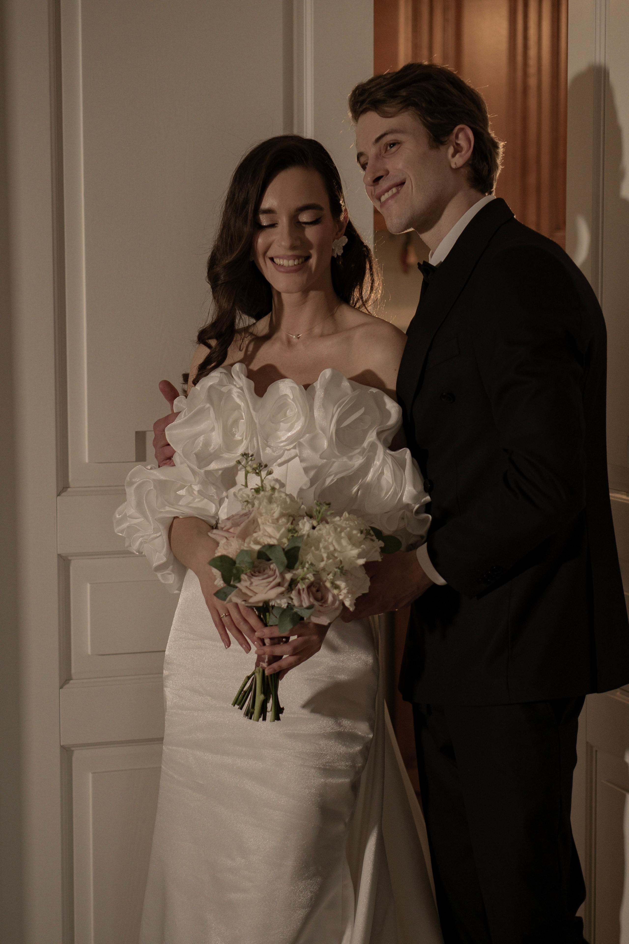 Свадебная в ретро-квартире. Фотограф Арина Шмакова