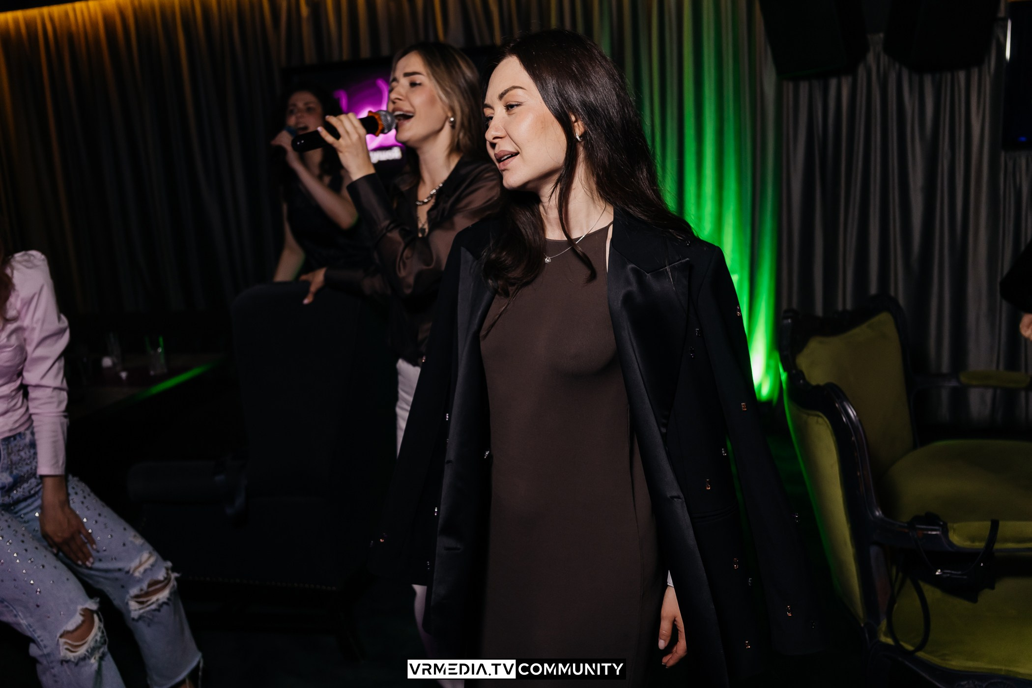 Караоке-бар «Volna»: День Победы!