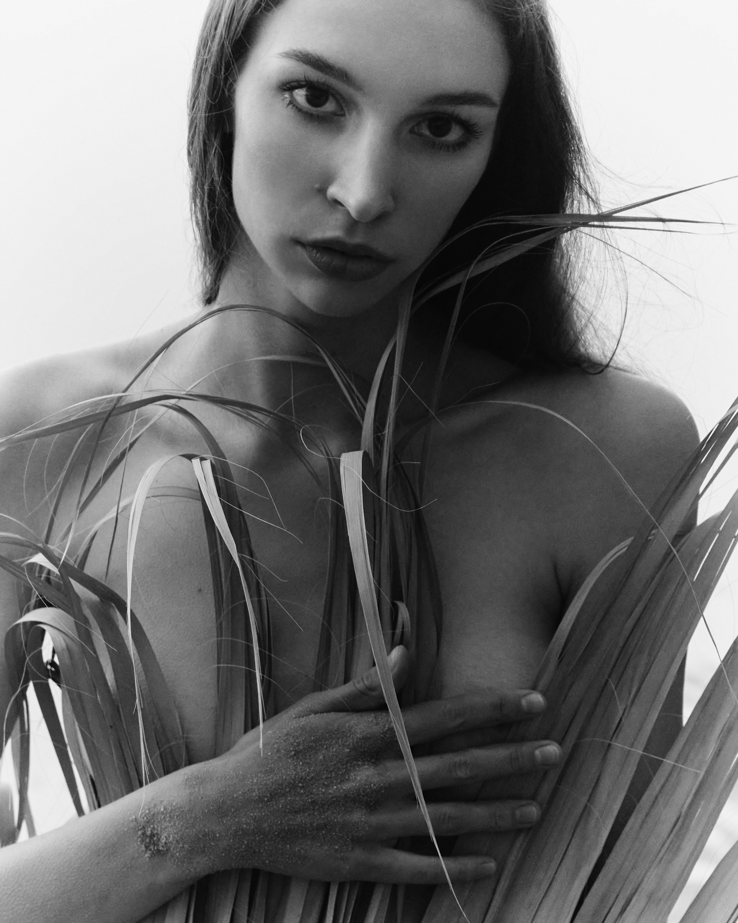 Anna. Z H U R A V L E V