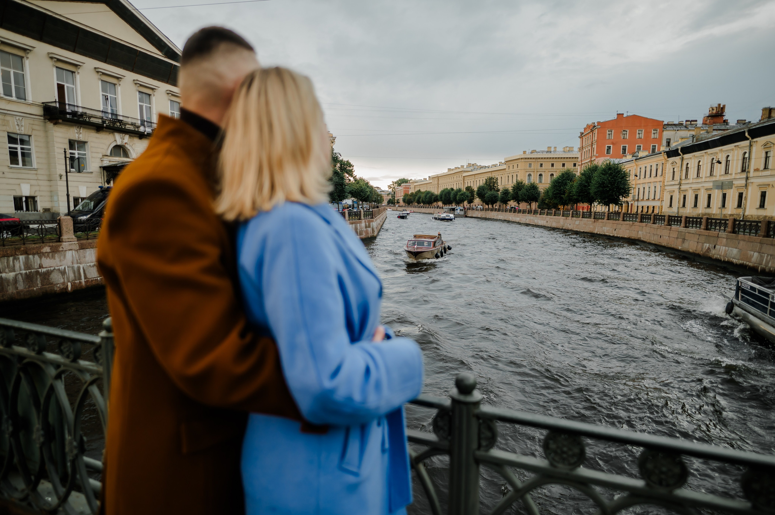 И&П Лавстори в центре. Свадебный и семейный фотограф Евгения Кононова