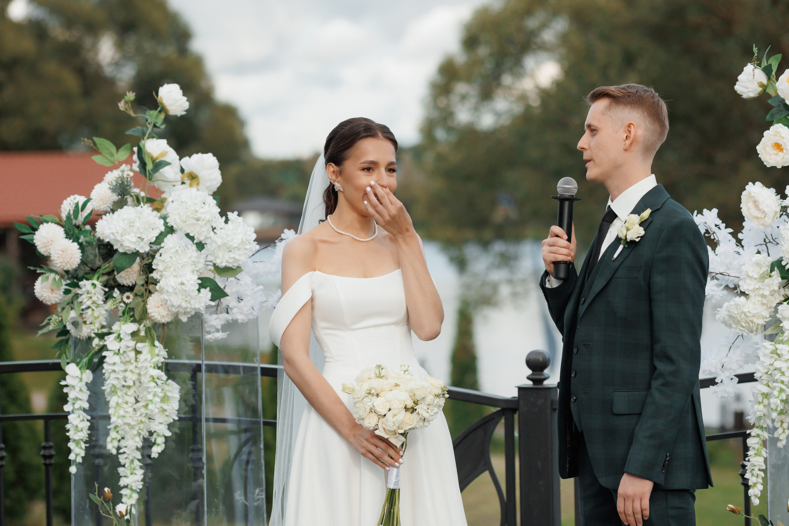 Регистрация в отеле Fish Point, ЗАГС Бутово, прогулка в Остафьево. Свадебный и репортажный фотограф (Москва, Королев и другие)