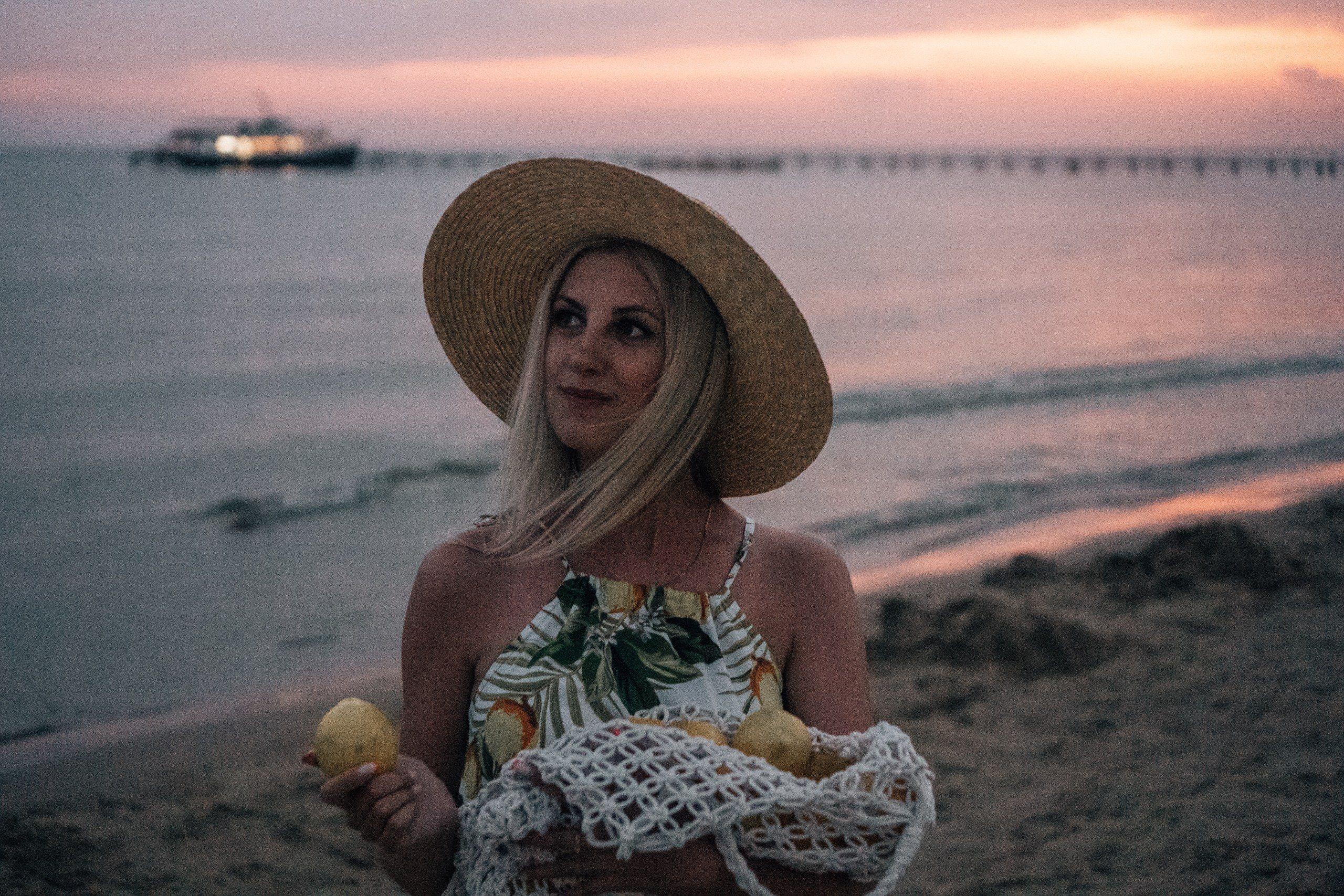 ЗАКАТ НА ЧЕРНОМ МОРЕ. Профессиональный фотограф, Санкт-Петербург — Виктория Богомолова