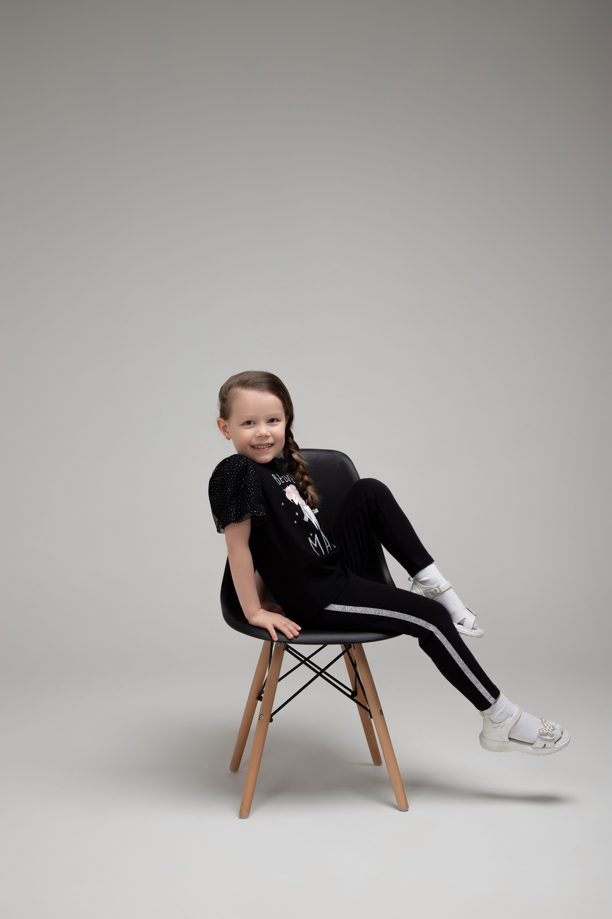 Алексей, Елена, Кристина и Арина. Фотограф Денис Лесковский (Тюмень)