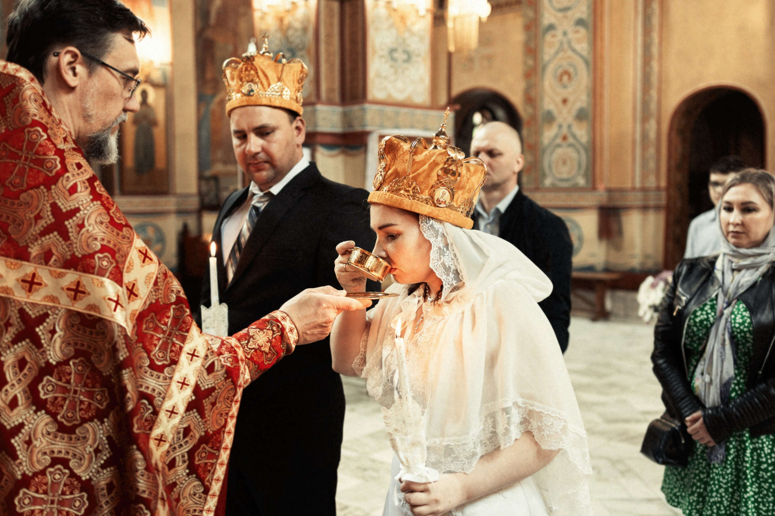 Таинство Венчания Александра и Александры. ТОП Фотограф на Крещение и Венчание Железногорск Алексей Мещеряков