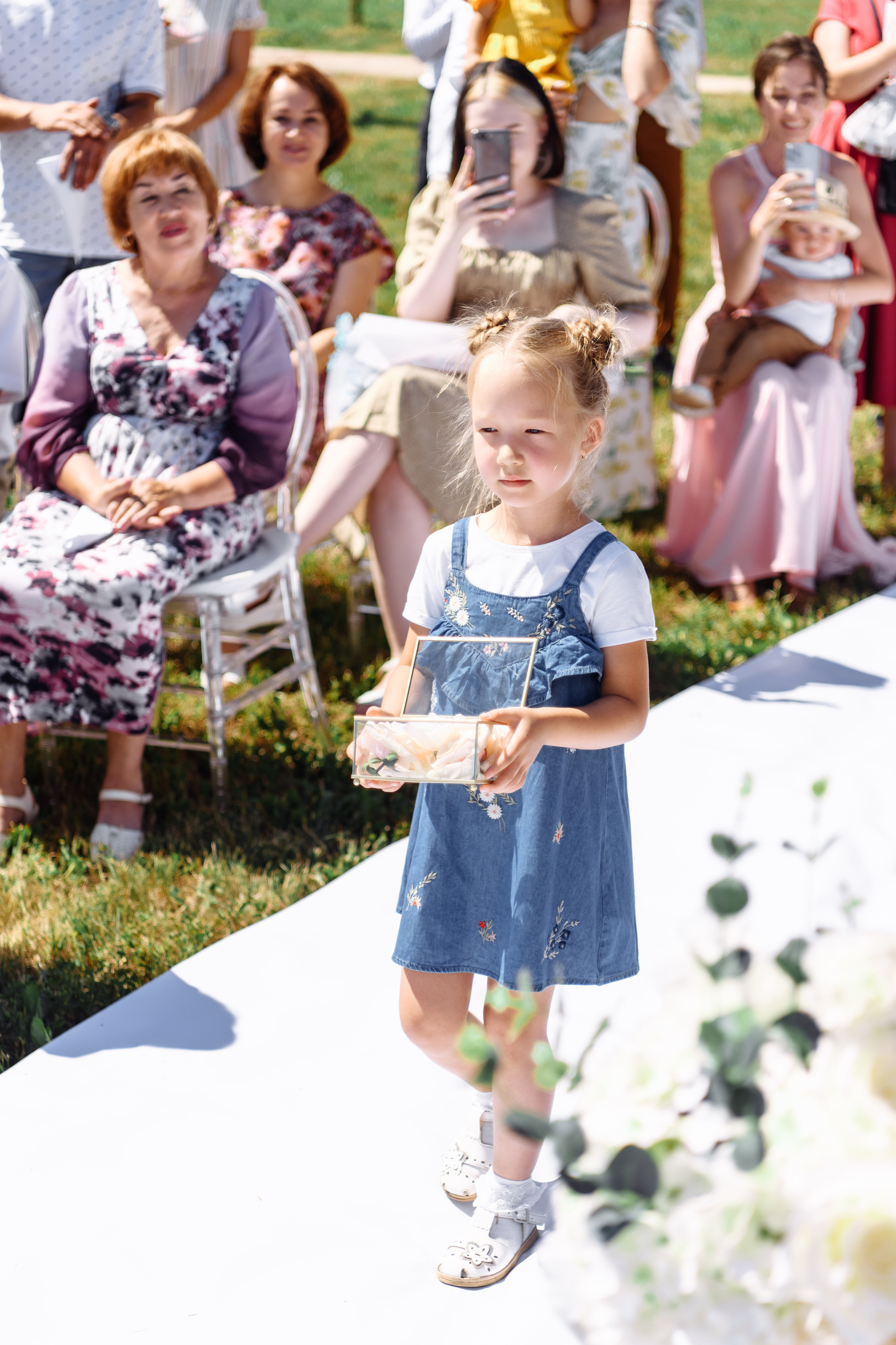 Свадебная фотосессия и выездная регистрация на природе. Свадебный и семейный фотограф в Уфе | Винс Константин | Фотопроекты