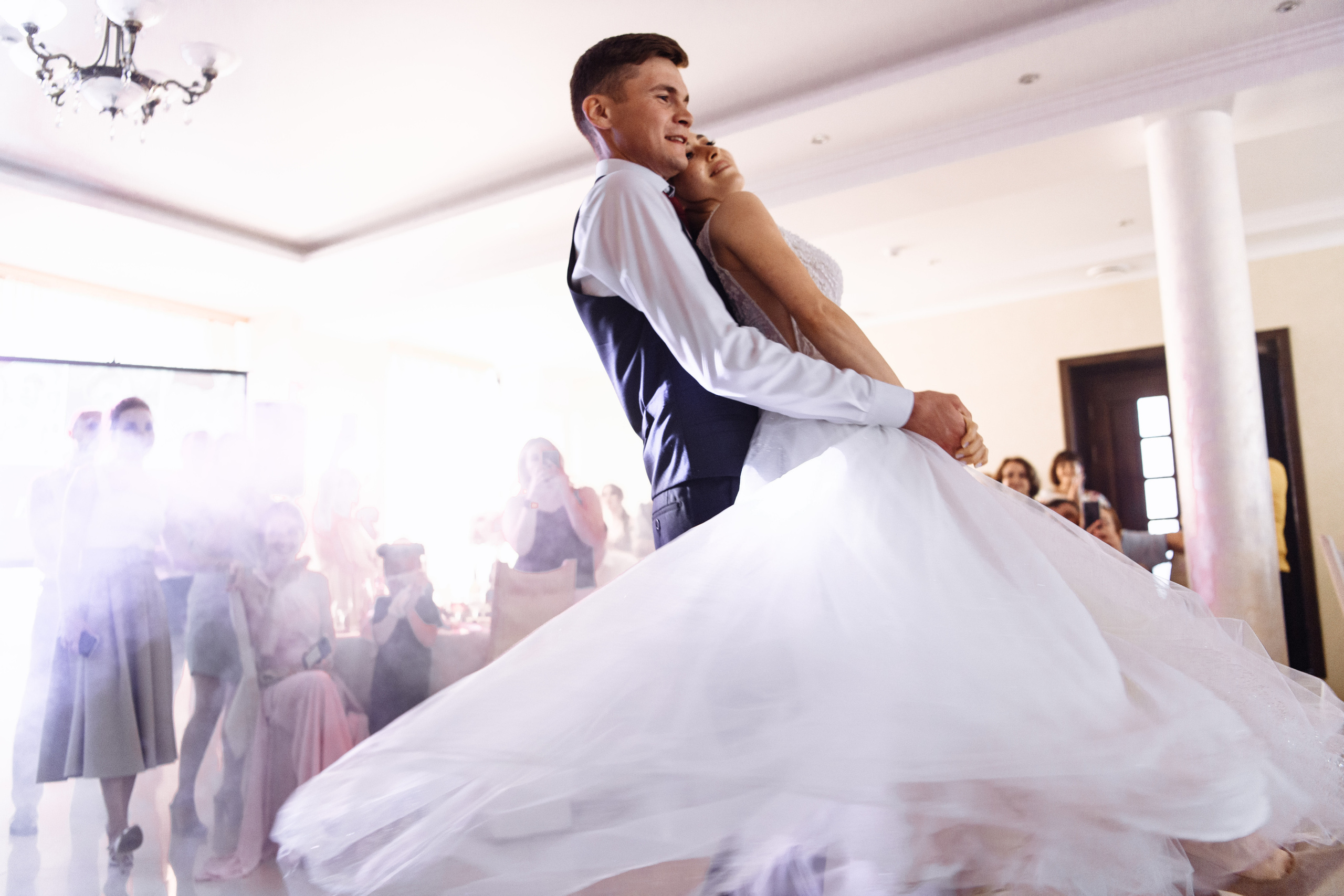 Свадебная фотосессия и выездная регистрация на природе. Свадебный и семейный фотограф в Уфе | Винс Константин | Фотопроекты