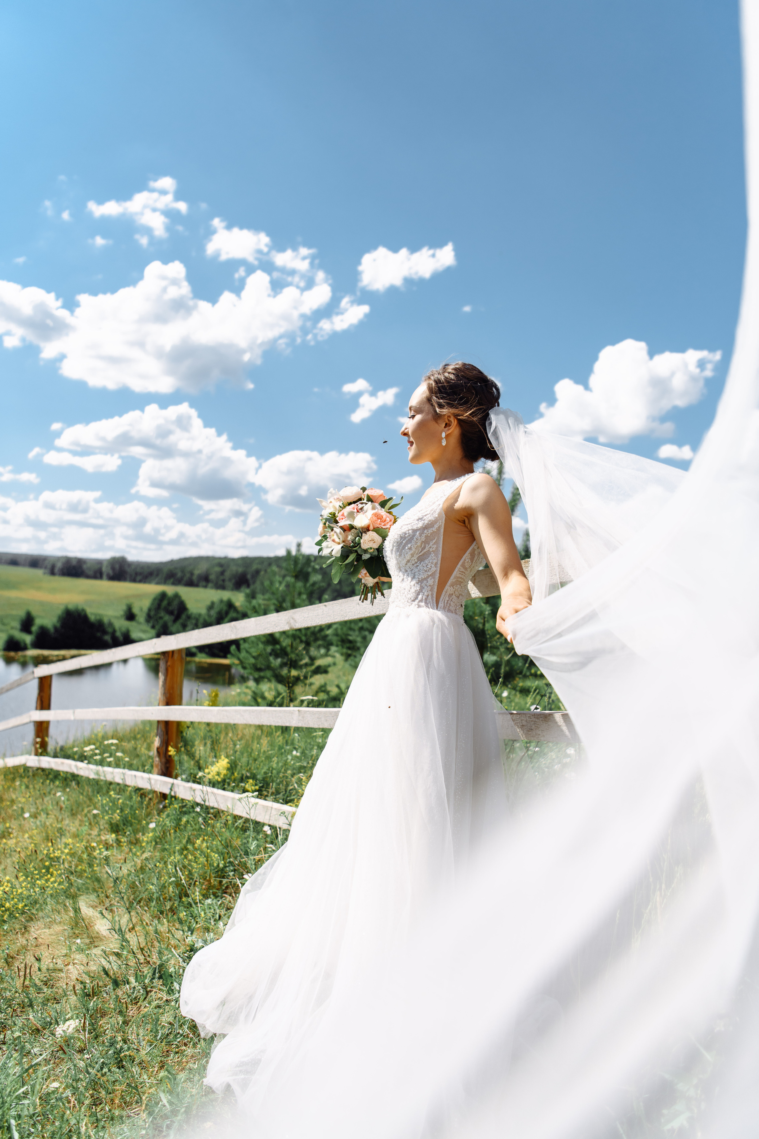 Свадебная фотосессия и выездная регистрация на природе. Свадебный и семейный фотограф в Уфе | Винс Константин | Фотопроекты