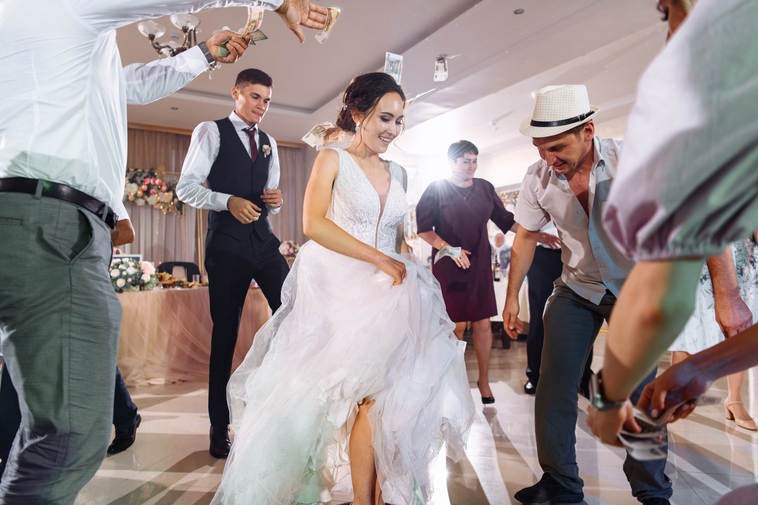 Свадебная фотосессия и выездная регистрация на природе. Свадебный и семейный фотограф в Уфе | Винс Константин | Фотопроекты