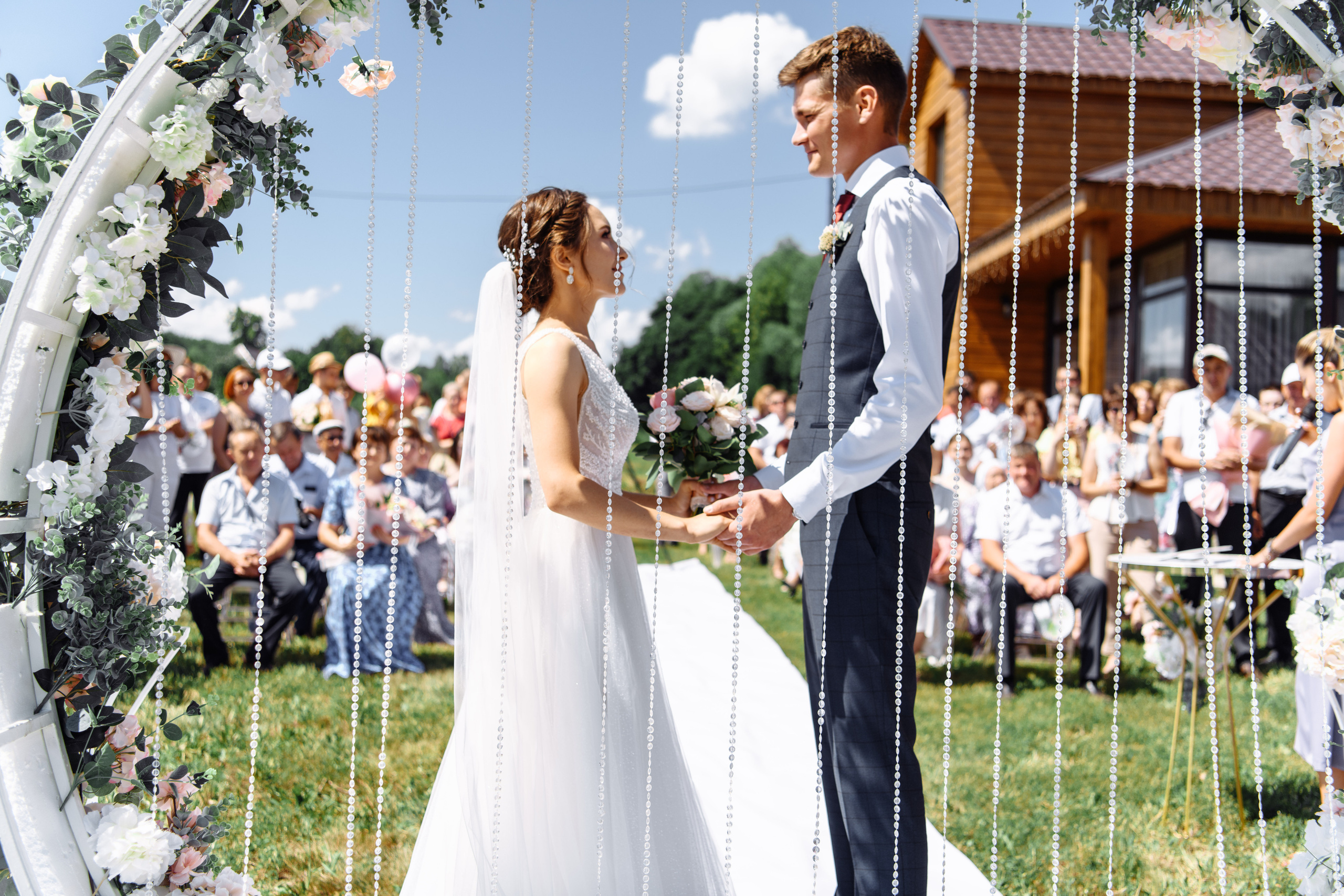Свадебная фотосессия и выездная регистрация на природе. Свадебный и семейный фотограф в Уфе | Винс Константин | Фотопроекты