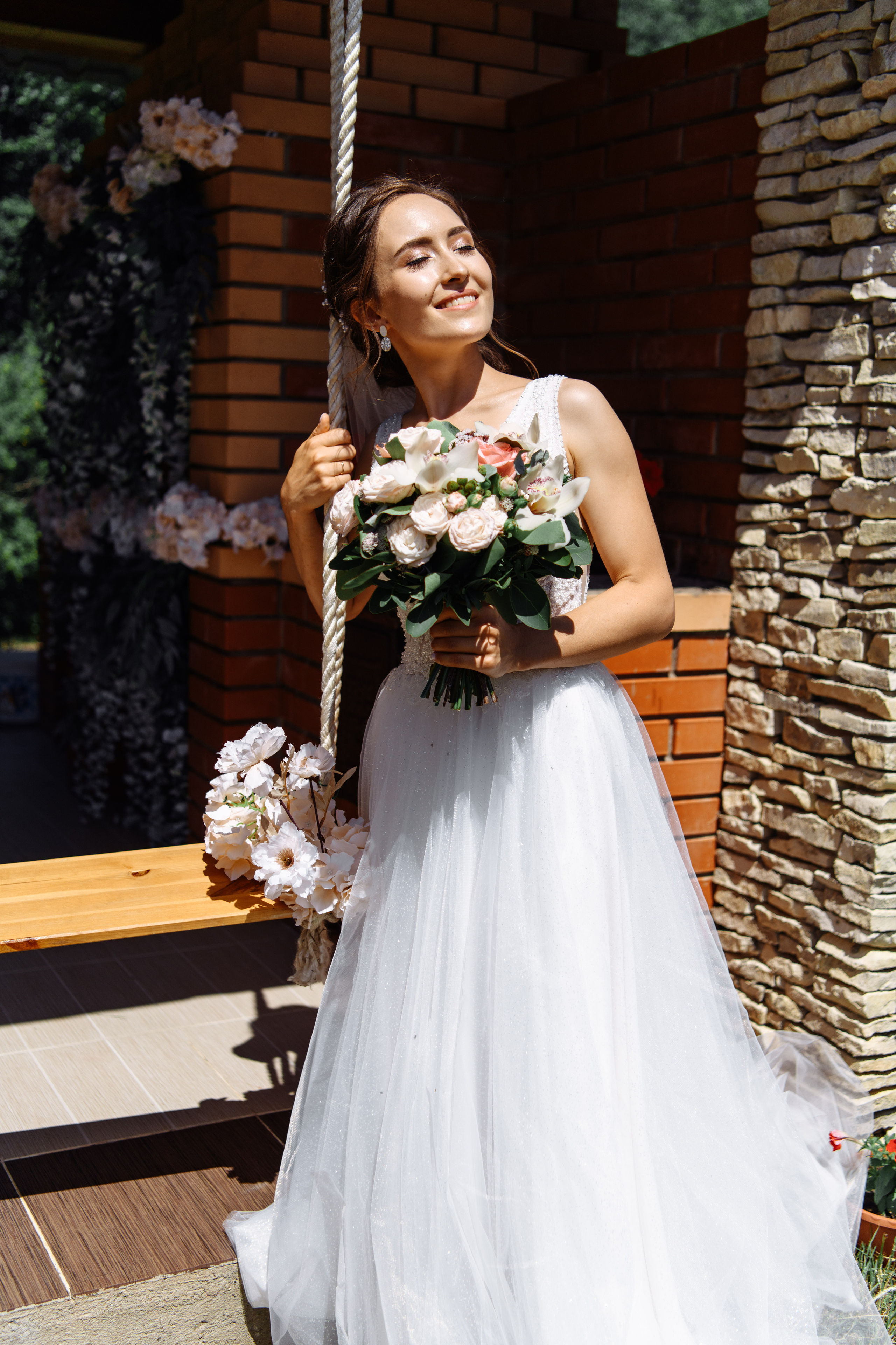 Свадебная фотосессия и выездная регистрация на природе. Свадебный и семейный фотограф в Уфе | Винс Константин | Фотопроекты