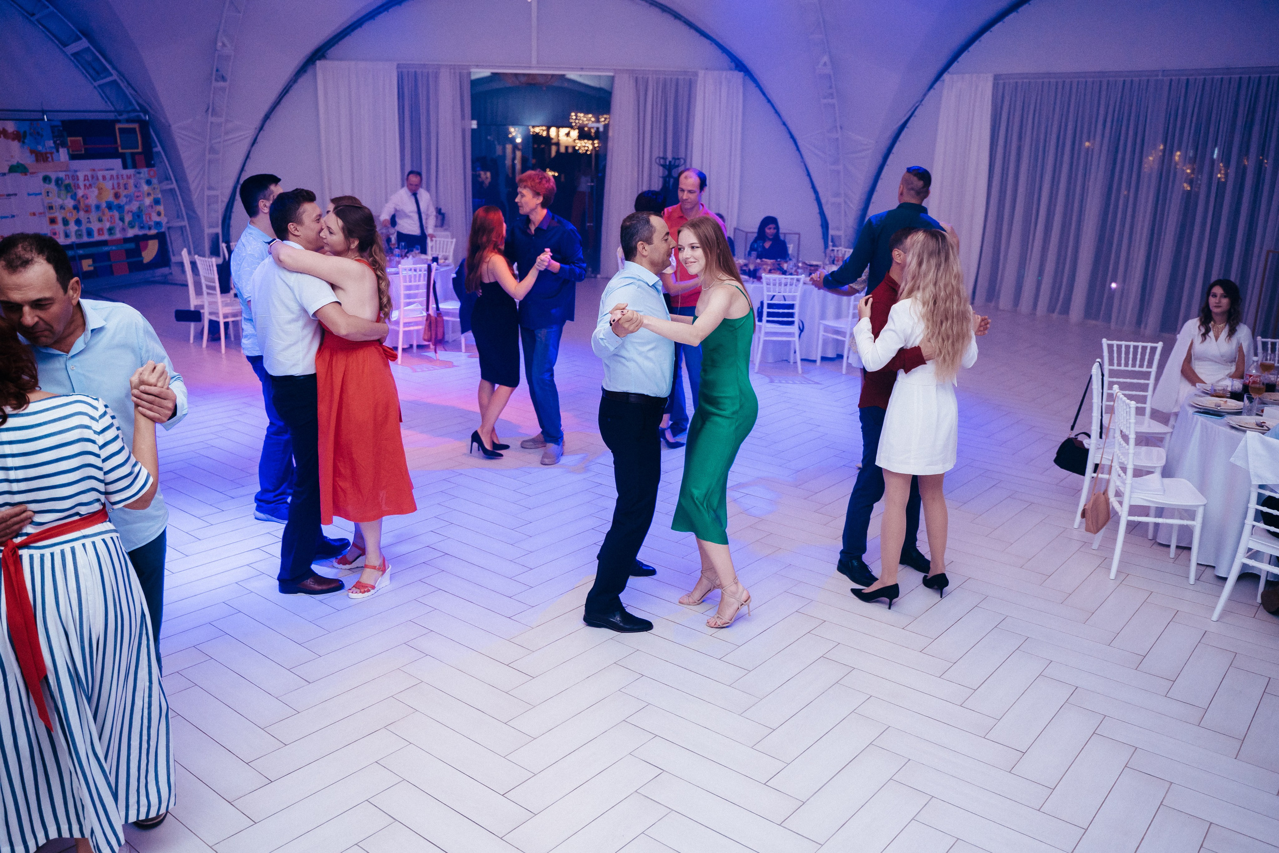 Ави Центр. Свадебный фотограф в Симферополе