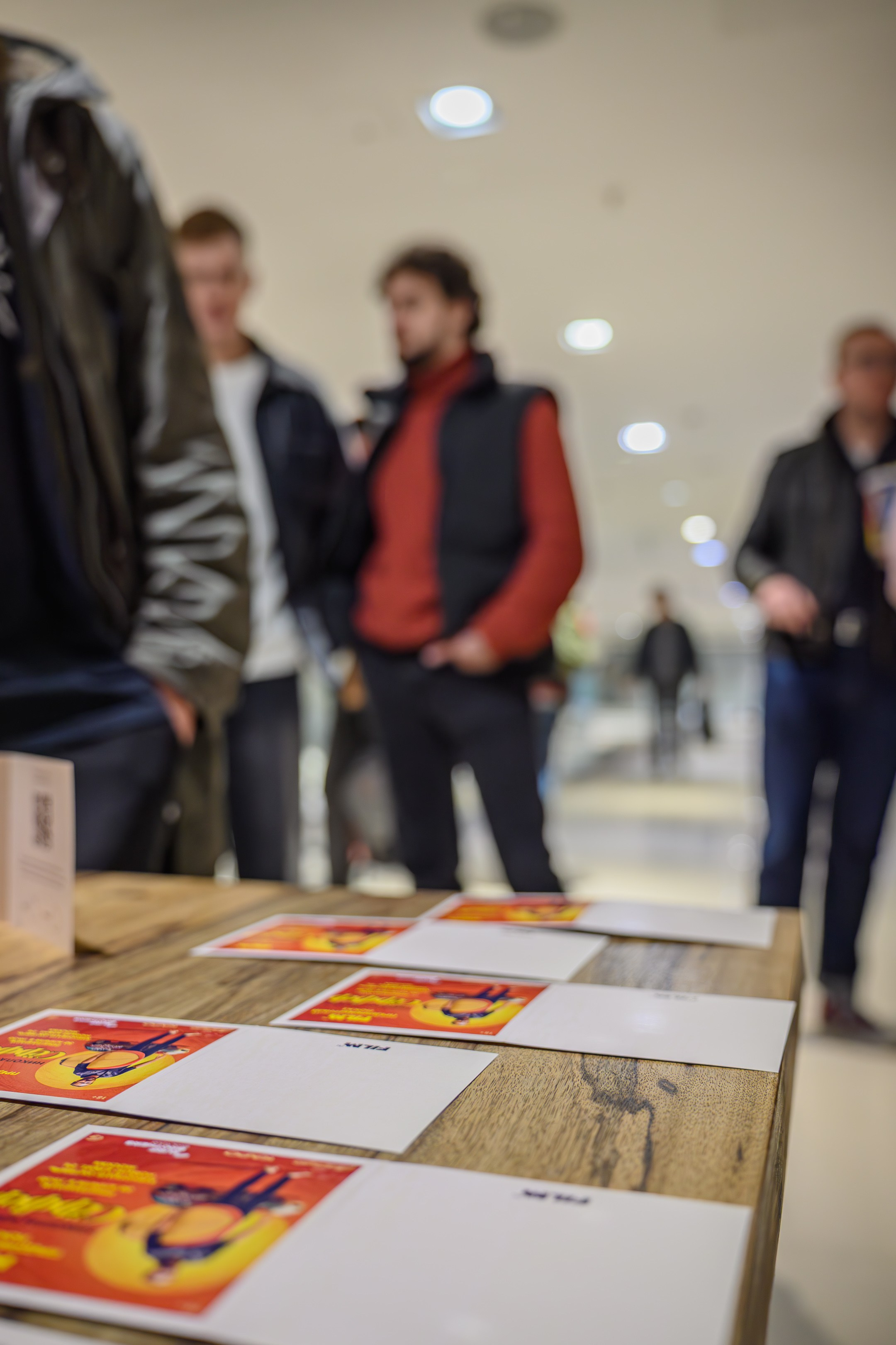 Предпремьерные съёмки кинопоказов. Семейный, уличный и пейзажный фотограф в Москве Никифоров Виктор