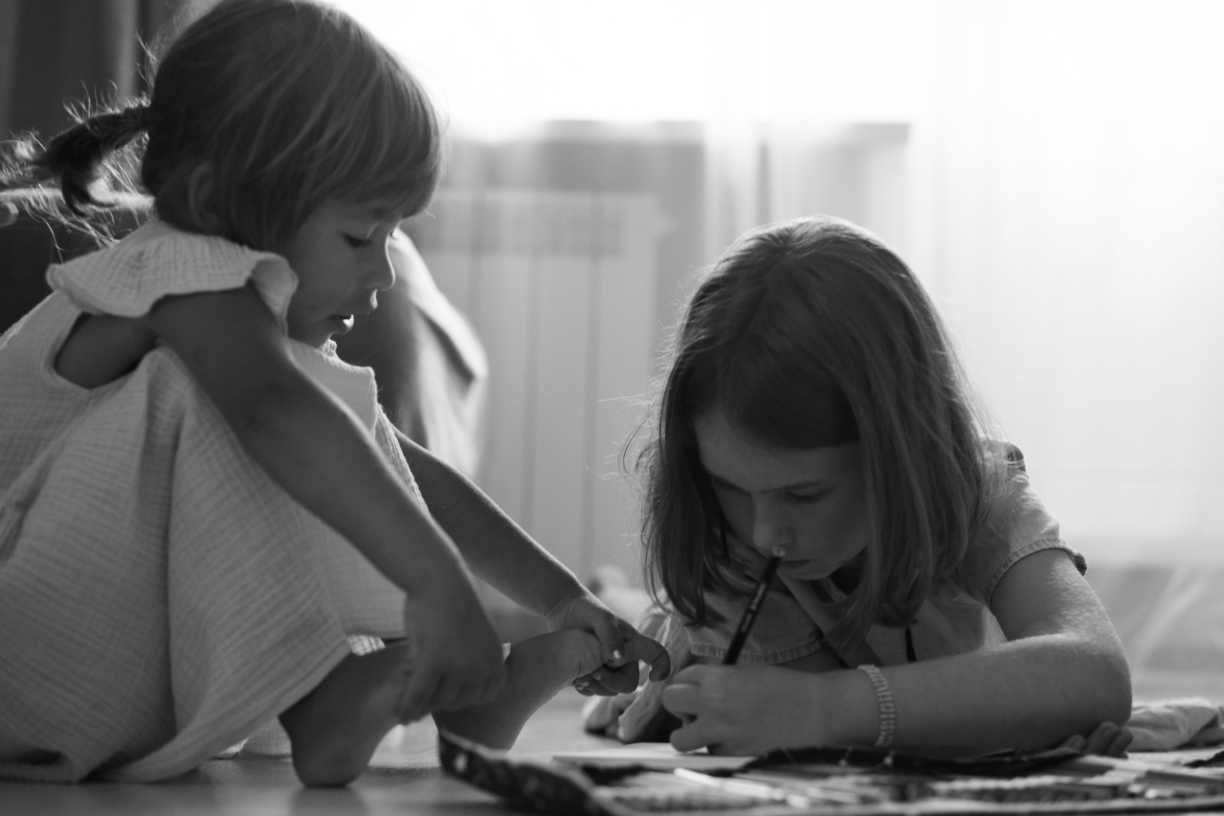 Марина и дочки. Фотограф Катя Стрельцова