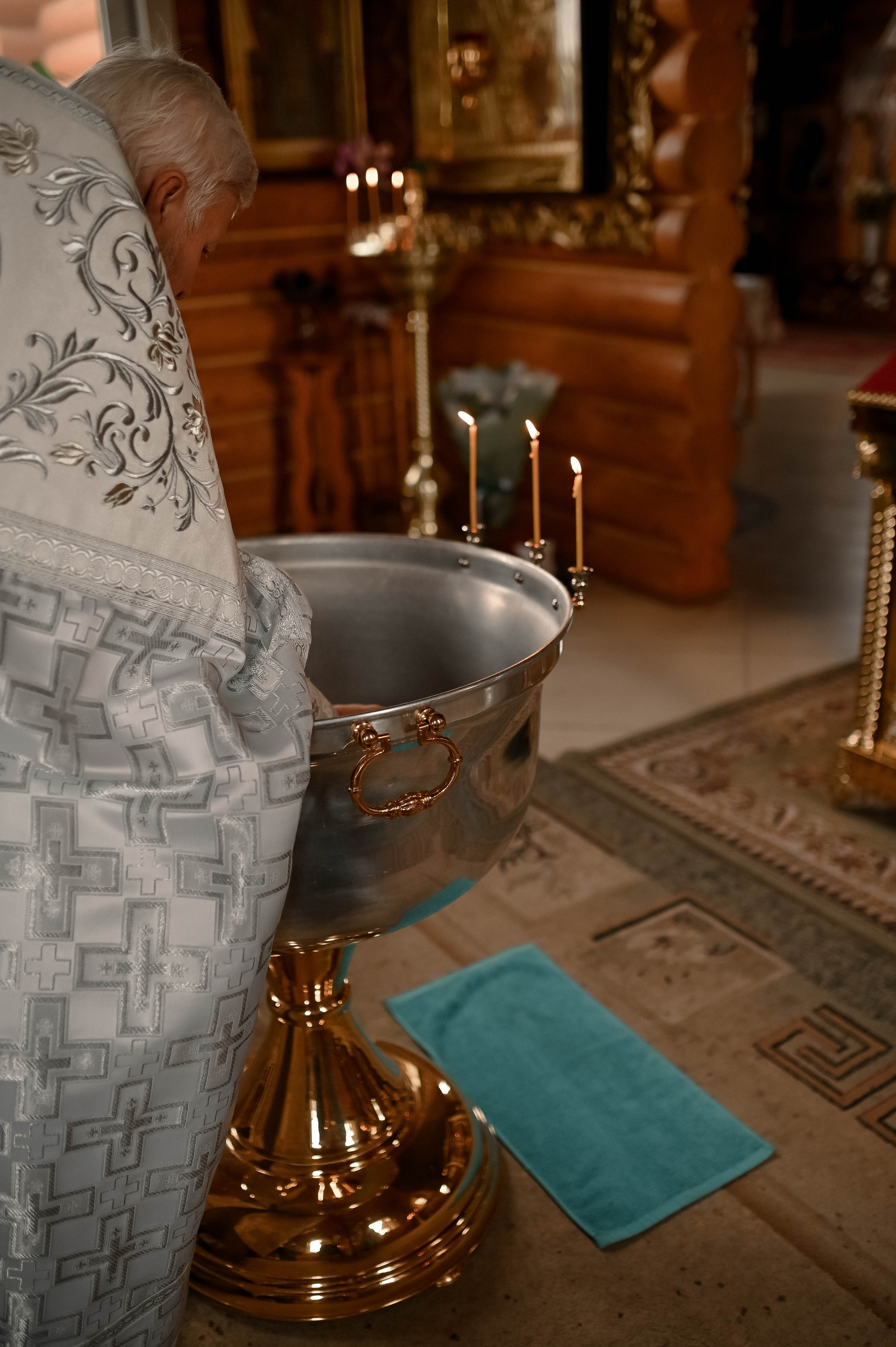 Таинство Крещение Василисы. Твой личный проводник к красивым фотографиям в Старом Осколе