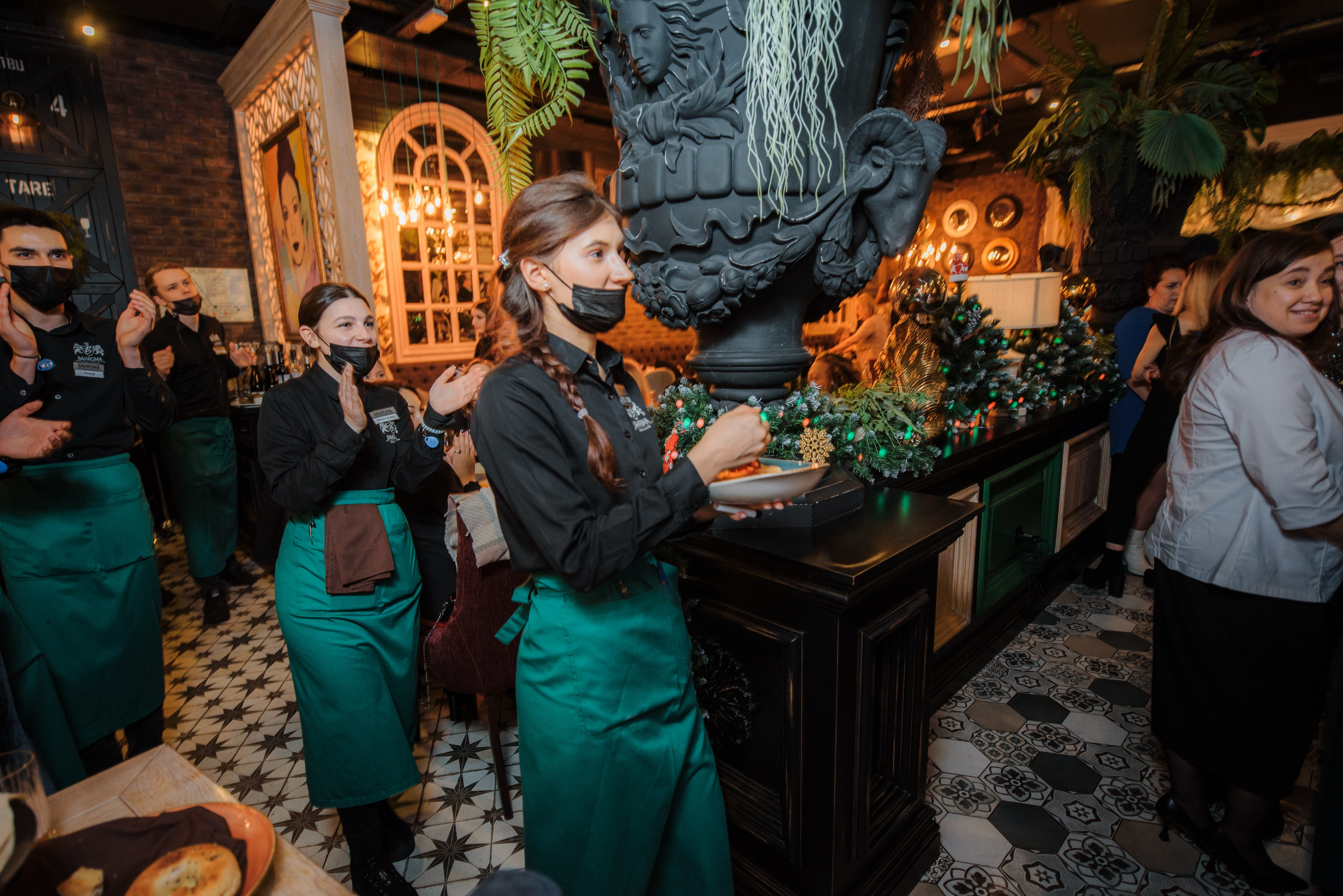 BAHROMA • Новогодний корпоратив 2024. Фотограф Элина Брусенцева
