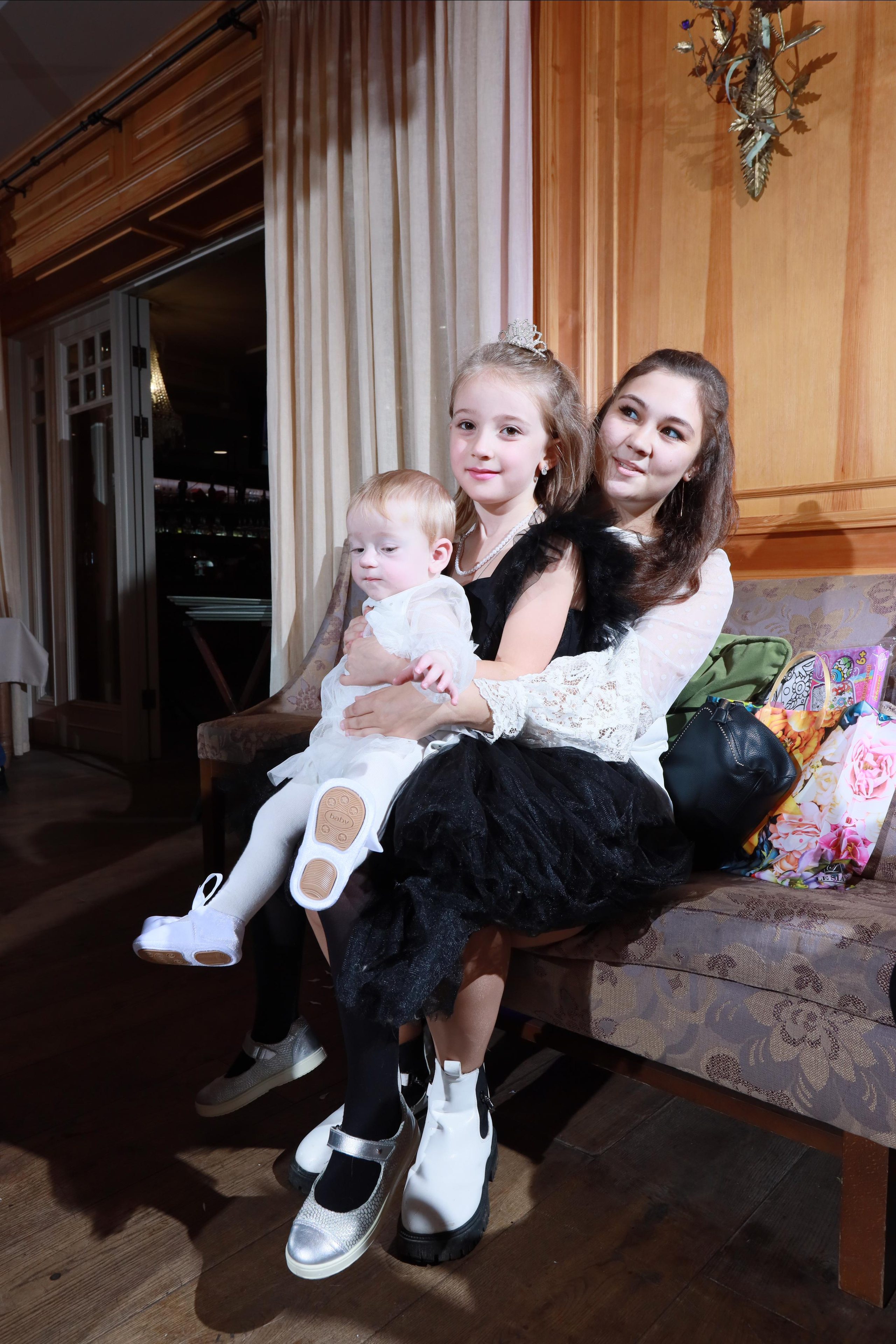 Юбилей. Кристина Киссер |Фотограф | сняла ⩾ 2000 съёмок | главная по атмосфере