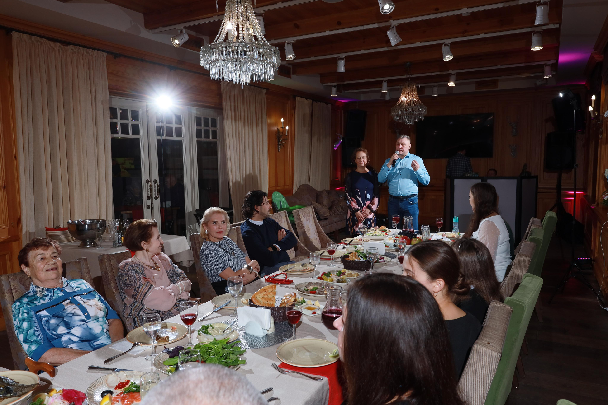 Юбилей. Кристина Киссер |Фотограф | сняла ⩾ 2000 съёмок | главная по атмосфере