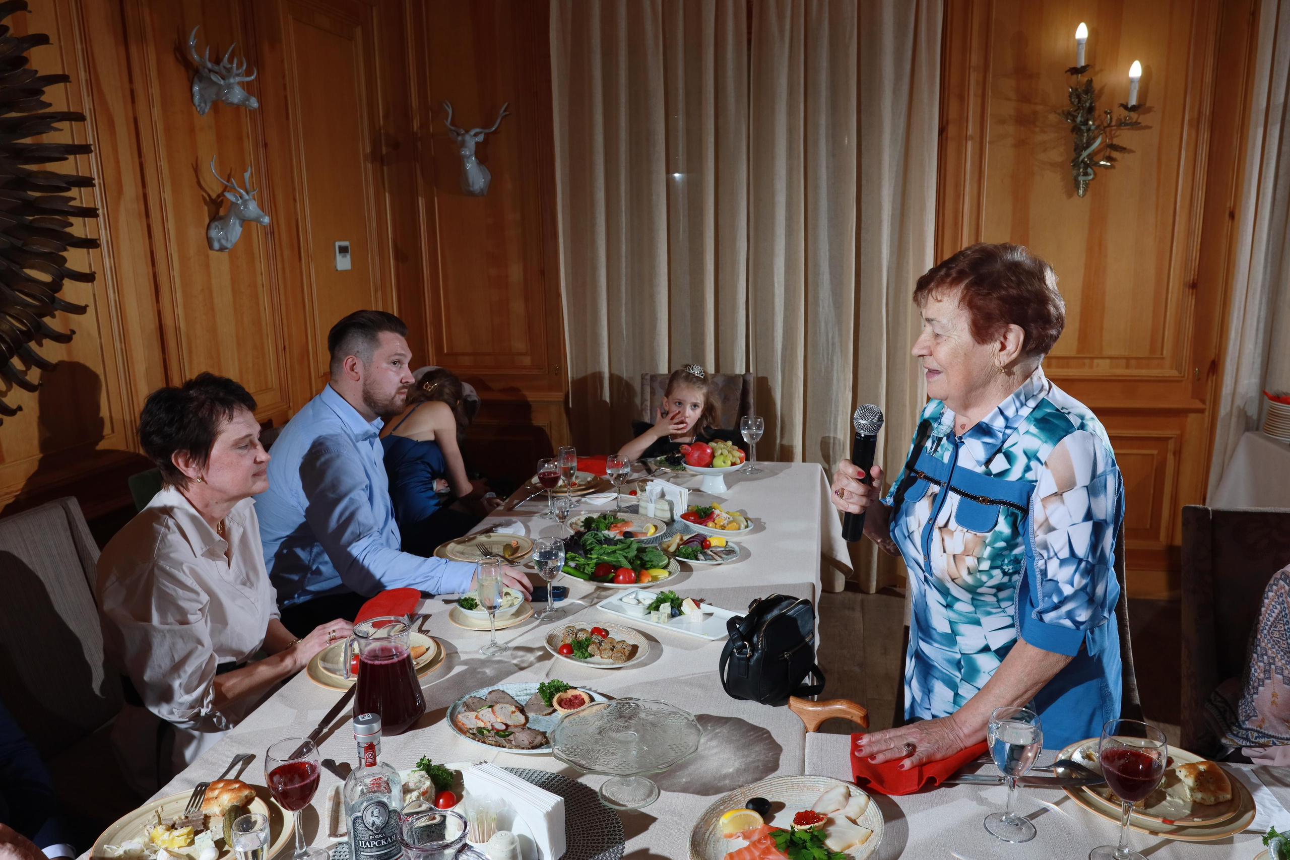 Юбилей. Кристина Киссер |Фотограф | сняла ⩾ 2000 съёмок | главная по атмосфере