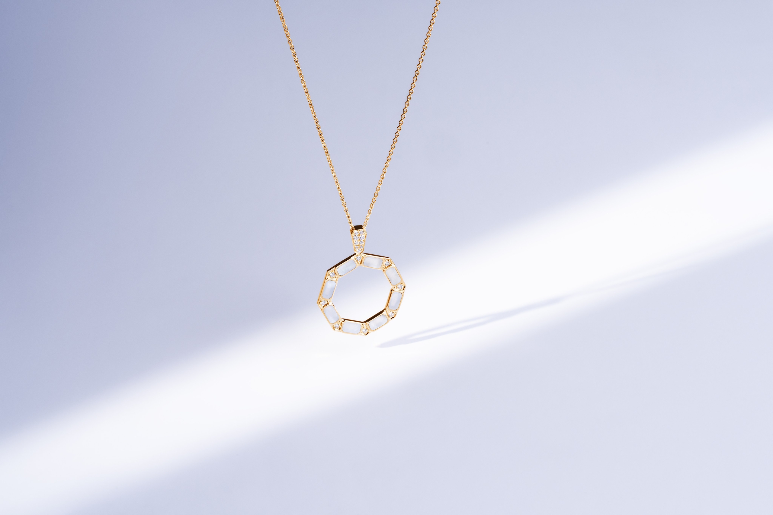 Jewelry. Retouching service