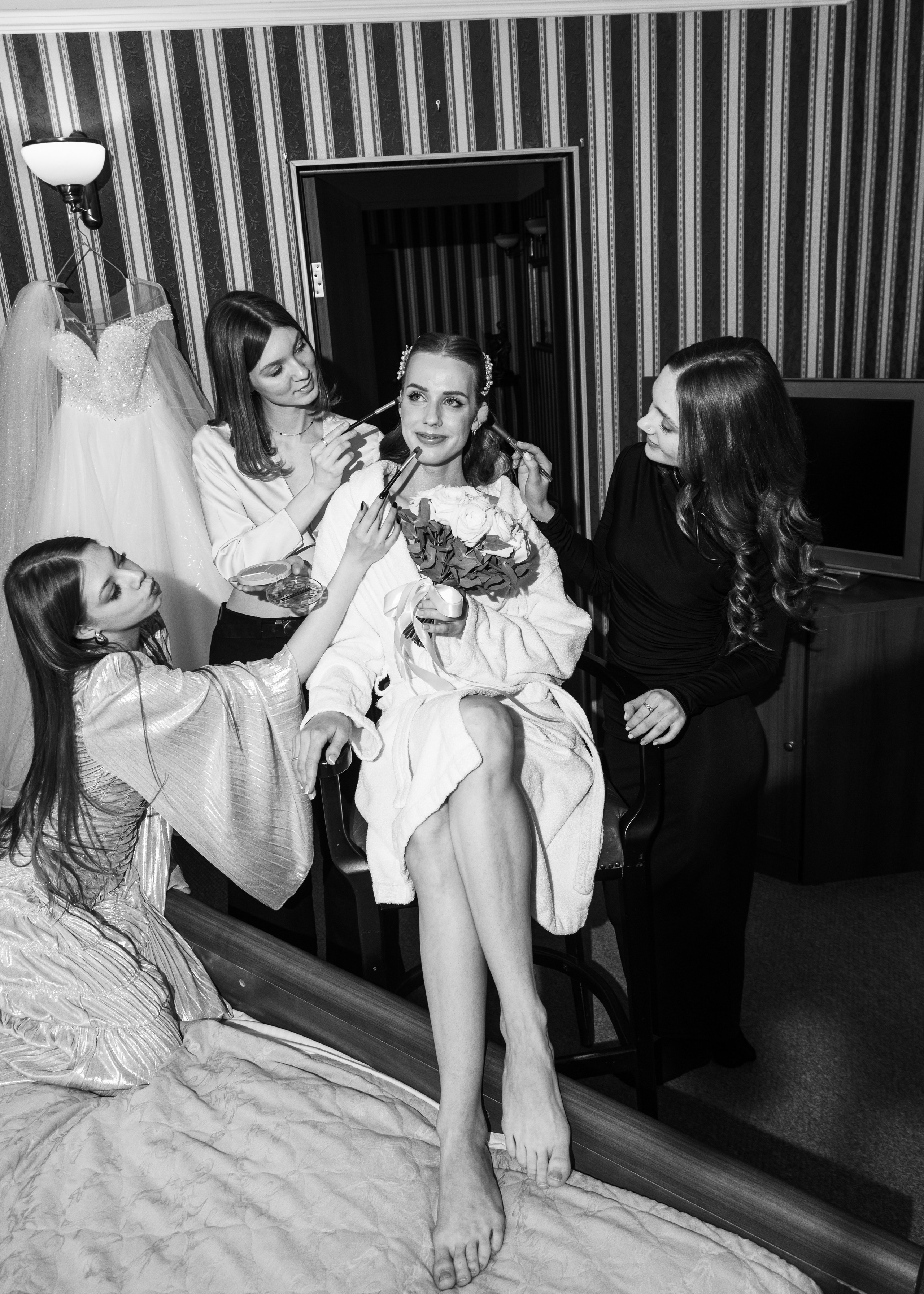 Центральная гостиница. Свадебный и семейный фотограф Екатеринбург Настя Саедгалина