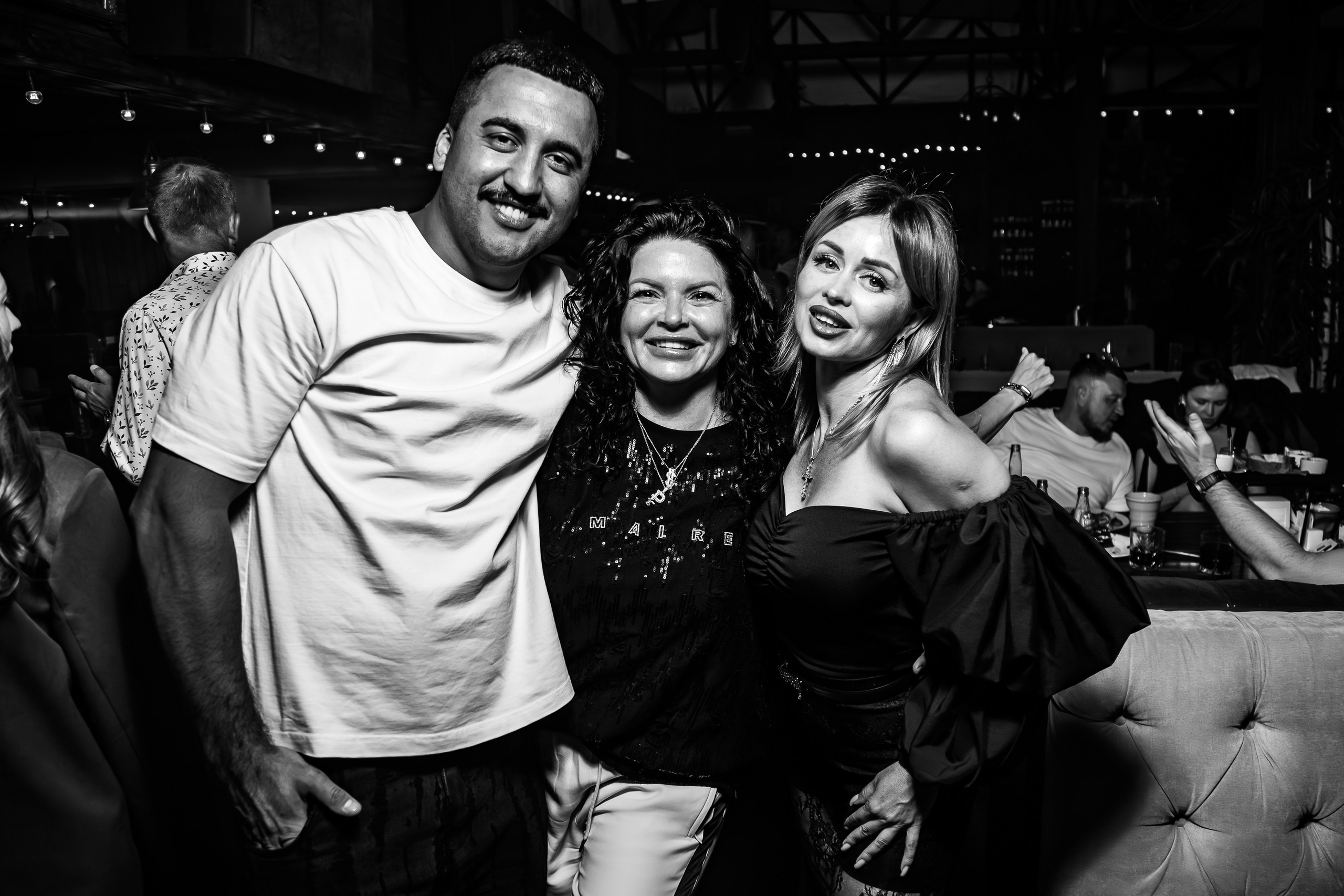 «МИША МАРВИН"_Чайка на пляже_Ялта_14.06.2025. Аминов Руслан | Фотограф