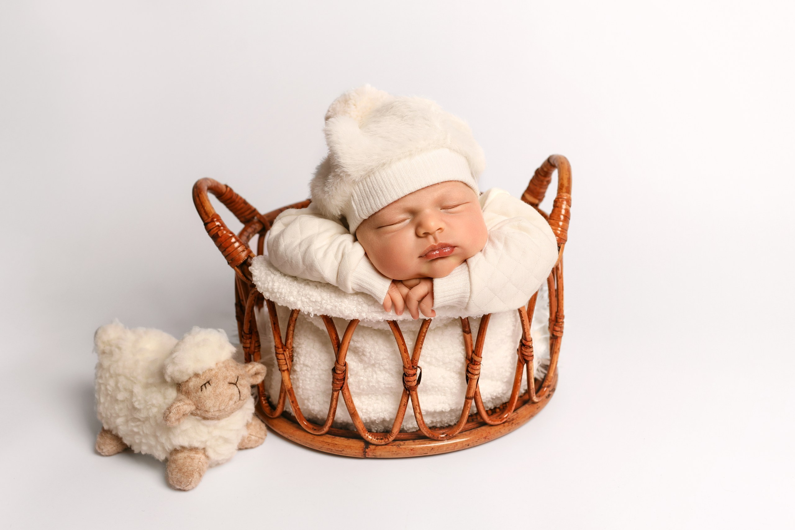 Новорожденные девочки. Фотограф новорожденных в г. Великий Новгород — Екатерина Новикова