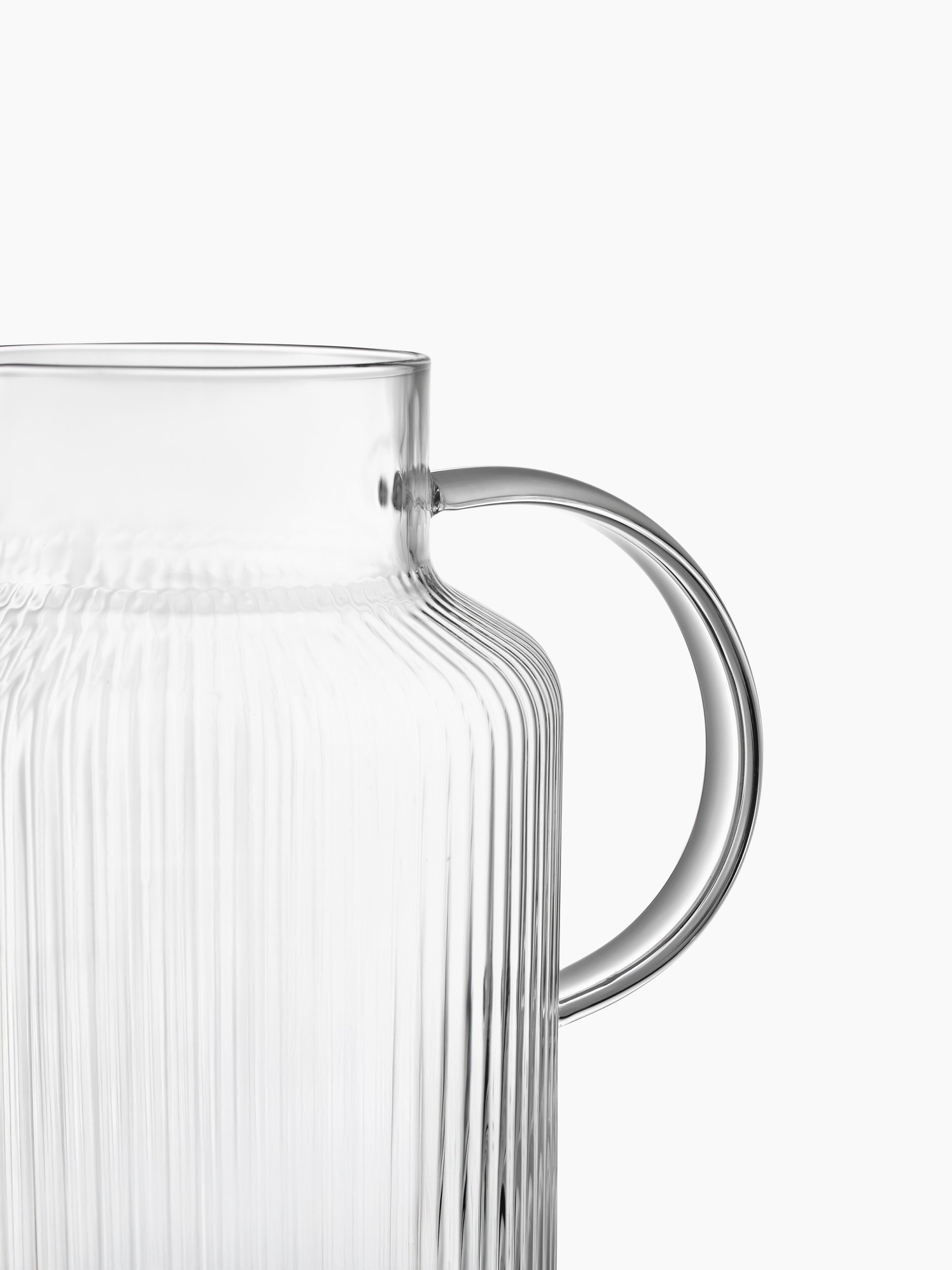 Каталог на белом фоне. Портфолио