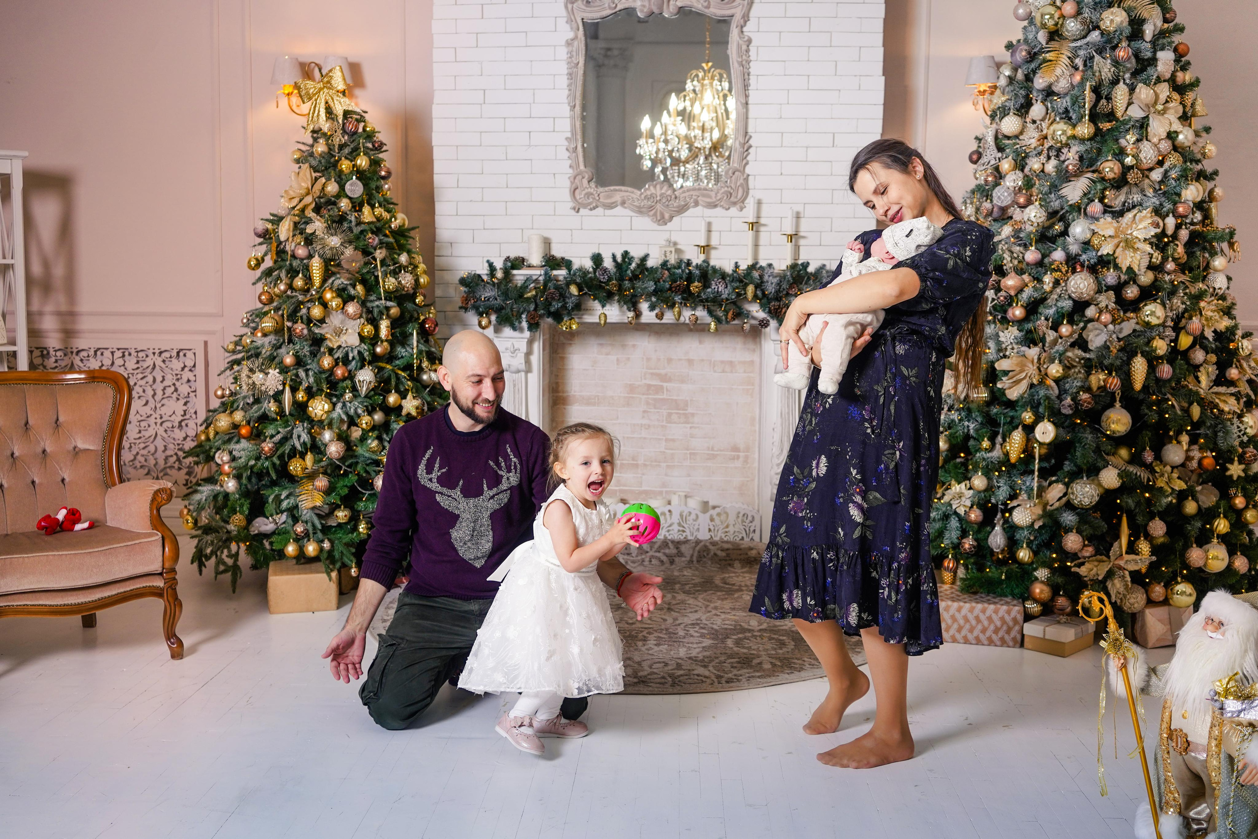 Семейная фотосессия с новорожденным. Семейный и портретный фотограф в Екатеринбурге Анна Лобанова