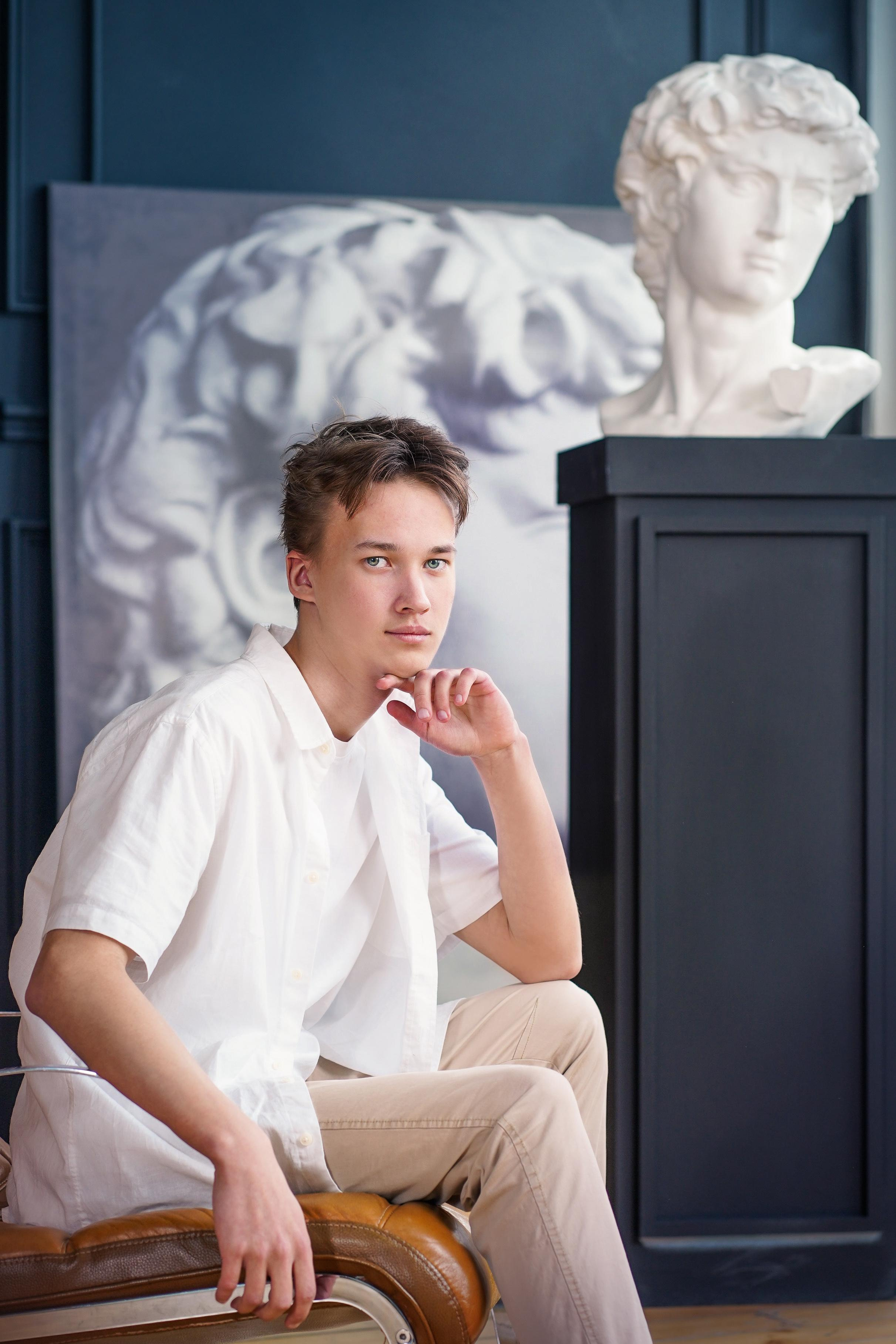 Съемка в фотостудии выпускников 134 школы. Семейный и портретный фотограф в Екатеринбурге Анна Лобанова