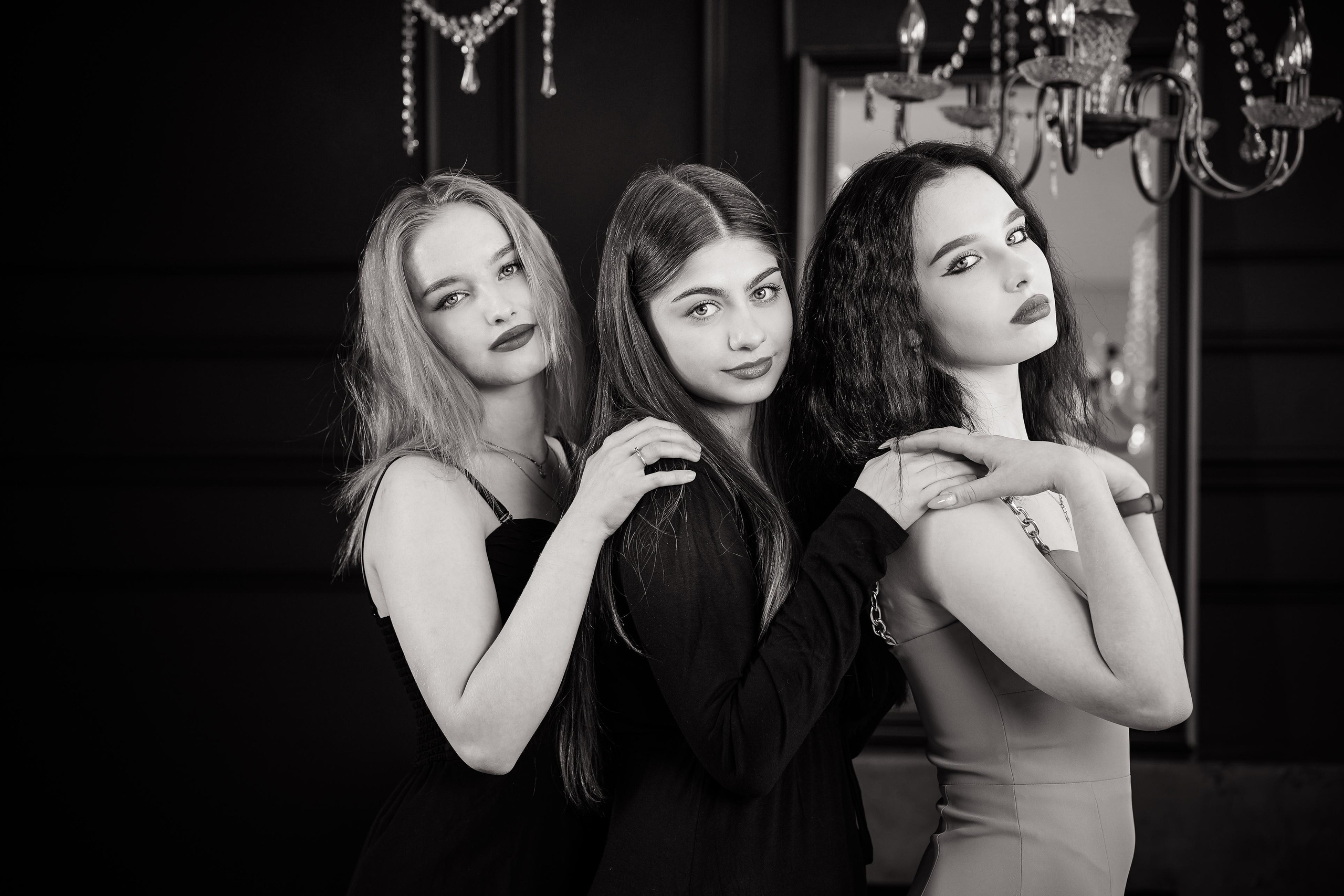 Съемка в фотостудии выпускников 134 школы. Семейный и портретный фотограф в Екатеринбурге Анна Лобанова