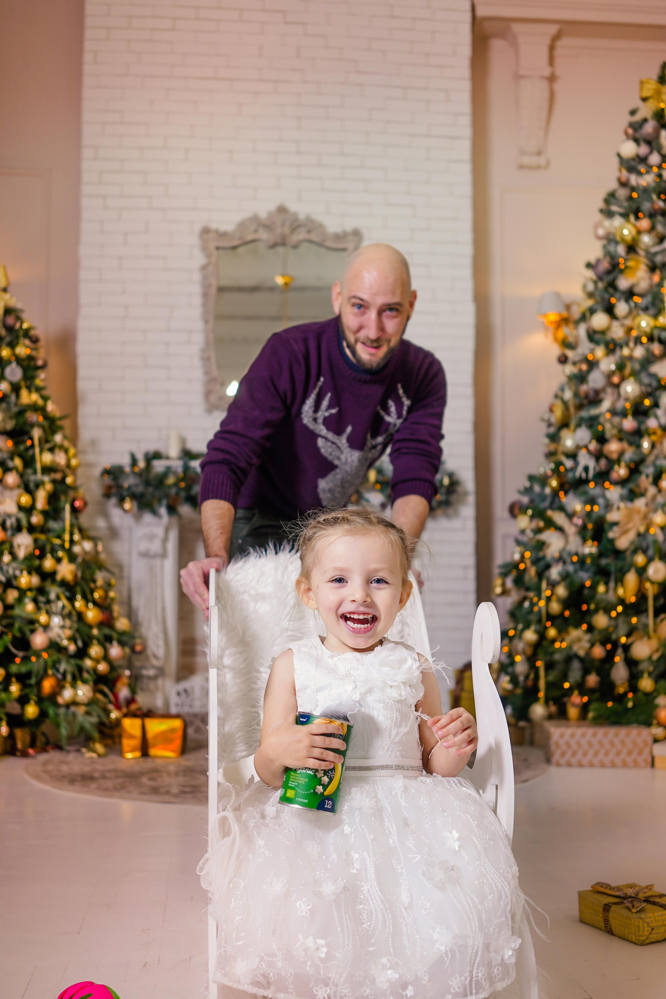 Семейная фотосессия с новорожденным. Семейный и портретный фотограф в Екатеринбурге Анна Лобанова