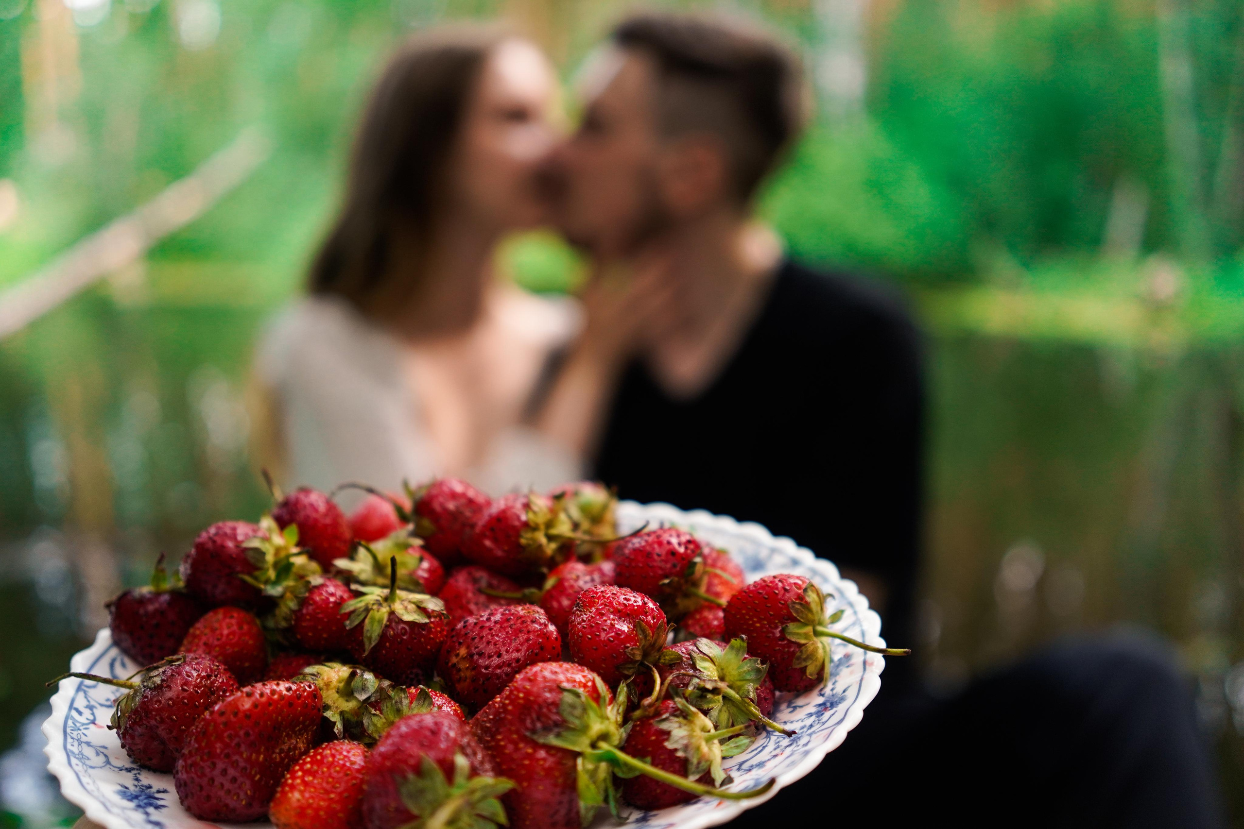 Красивая Lovestory и неожиданный поворот в конце съемки. Семейный и портретный фотограф в Екатеринбурге Анна Лобанова