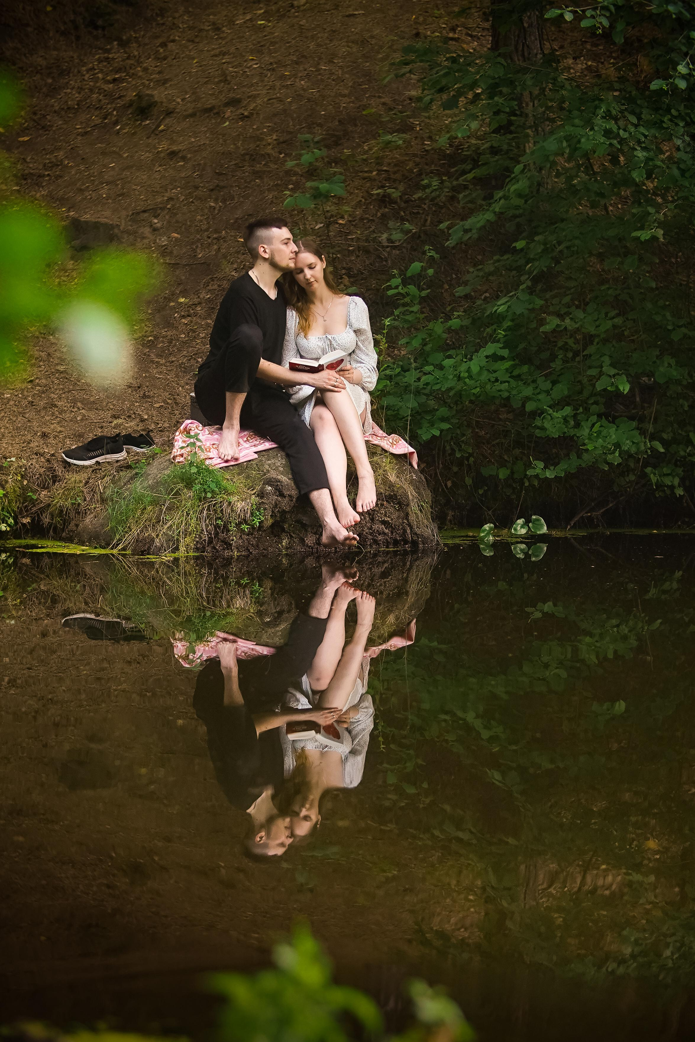 Красивая Lovestory и неожиданный поворот в конце съемки. Семейный и портретный фотограф в Екатеринбурге Анна Лобанова