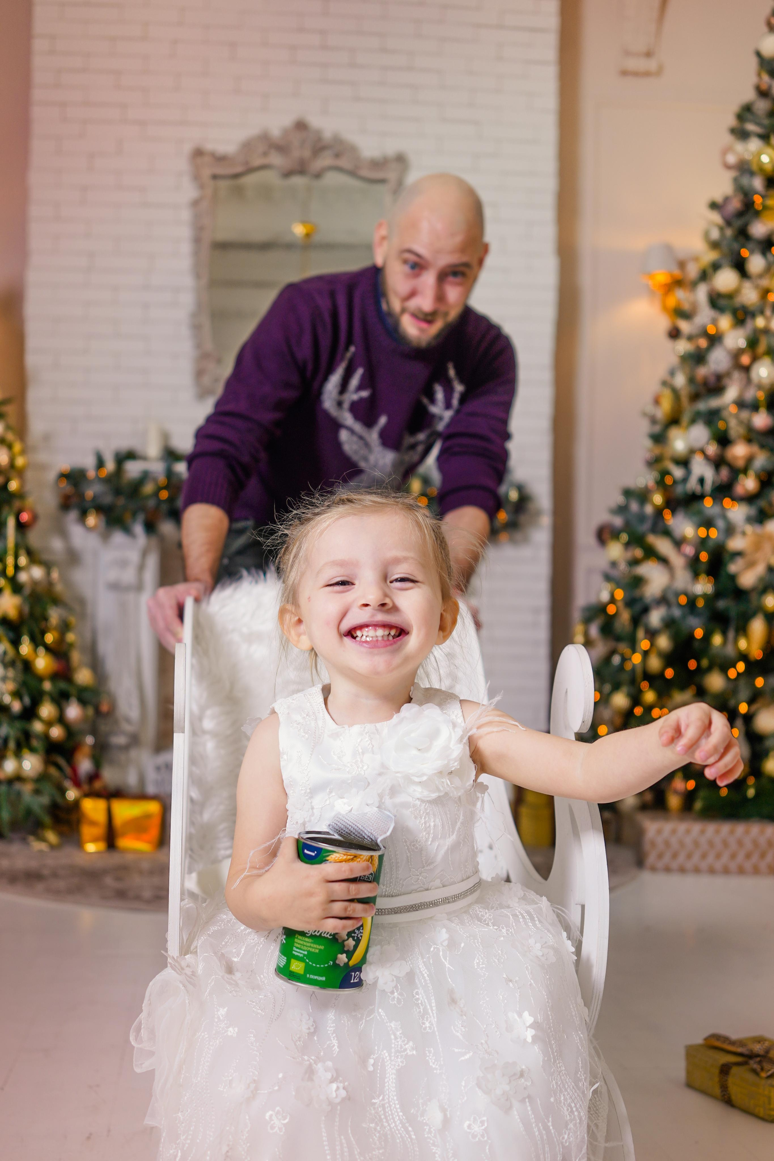 Семейная фотосессия с новорожденным. Семейный и портретный фотограф в Екатеринбурге Анна Лобанова