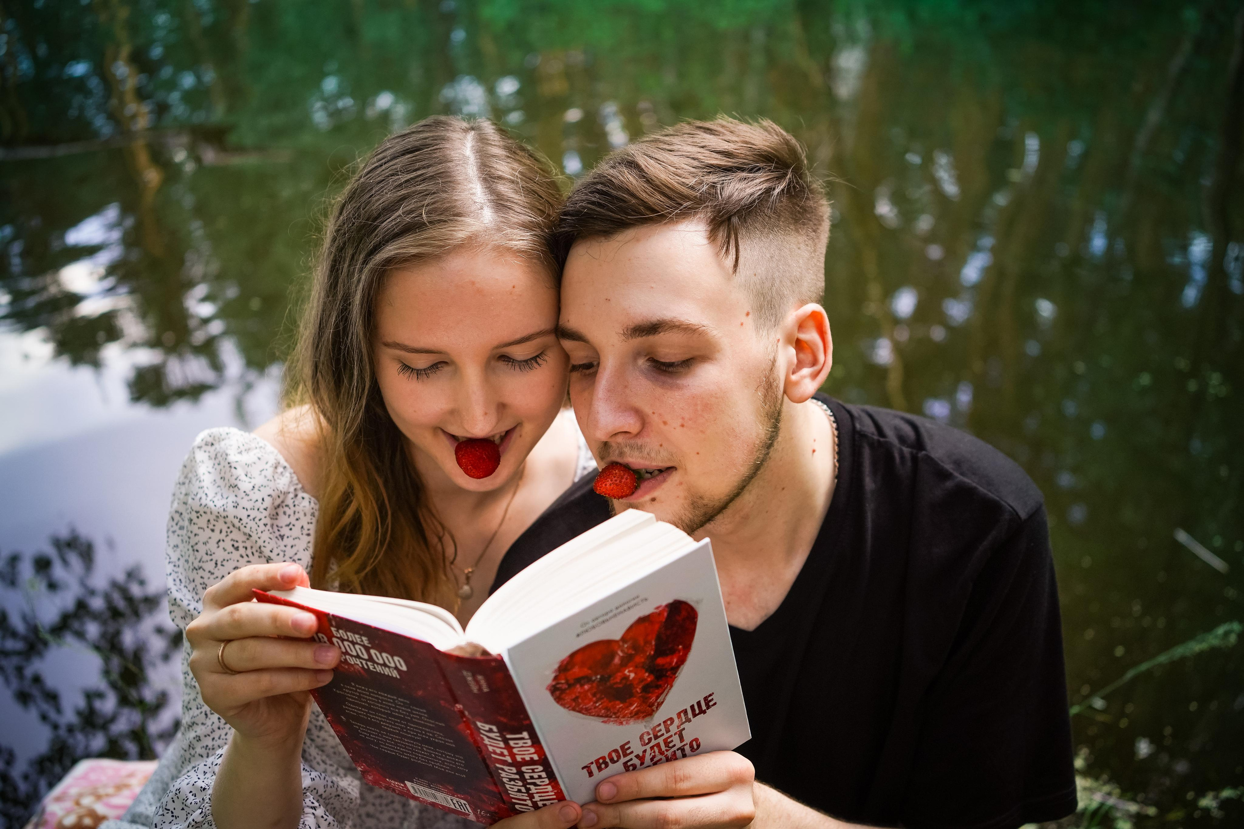 Красивая Lovestory и неожиданный поворот в конце съемки. Семейный и портретный фотограф в Екатеринбурге Анна Лобанова