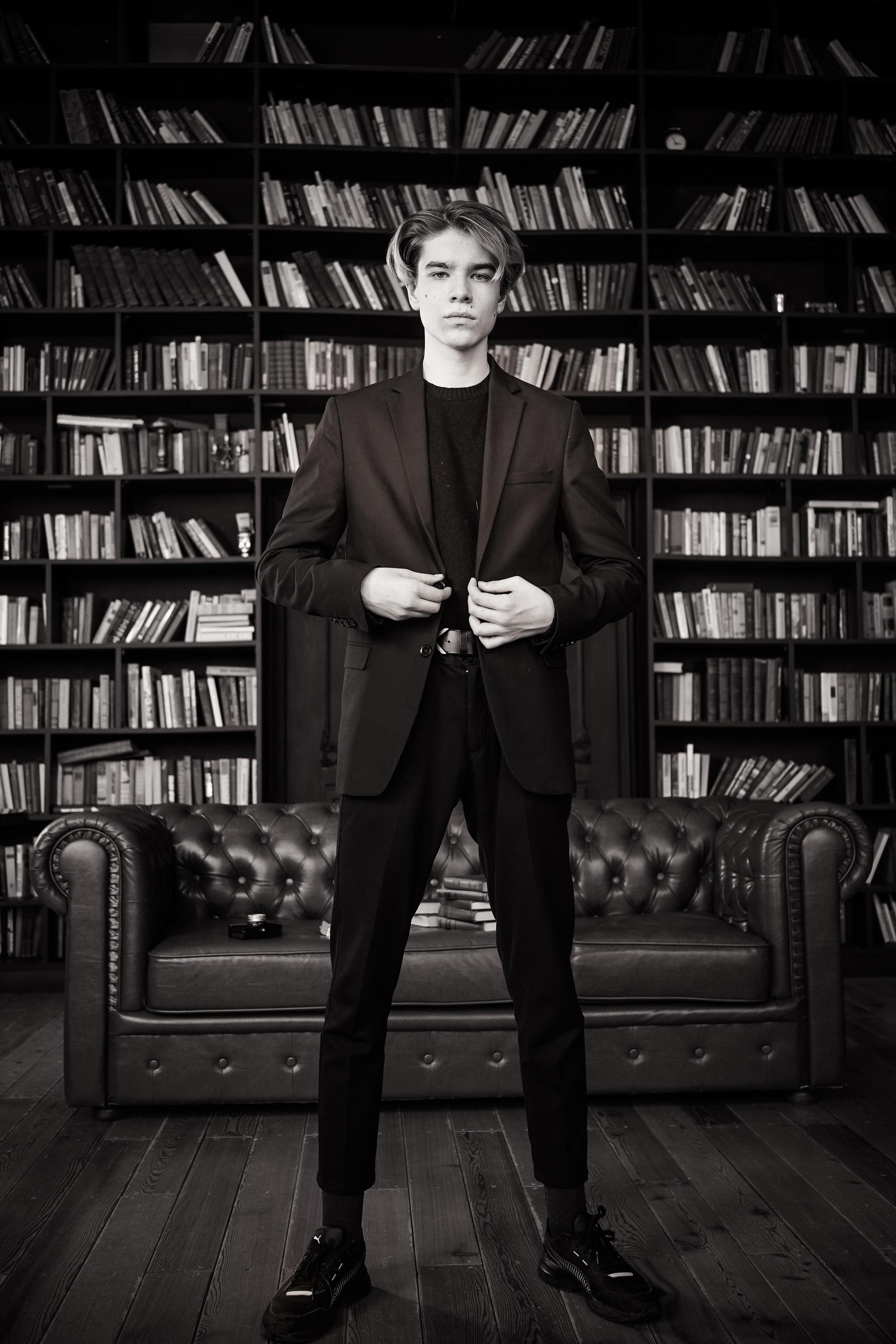 Съемка в фотостудии выпускников 134 школы. Семейный и портретный фотограф в Екатеринбурге Анна Лобанова