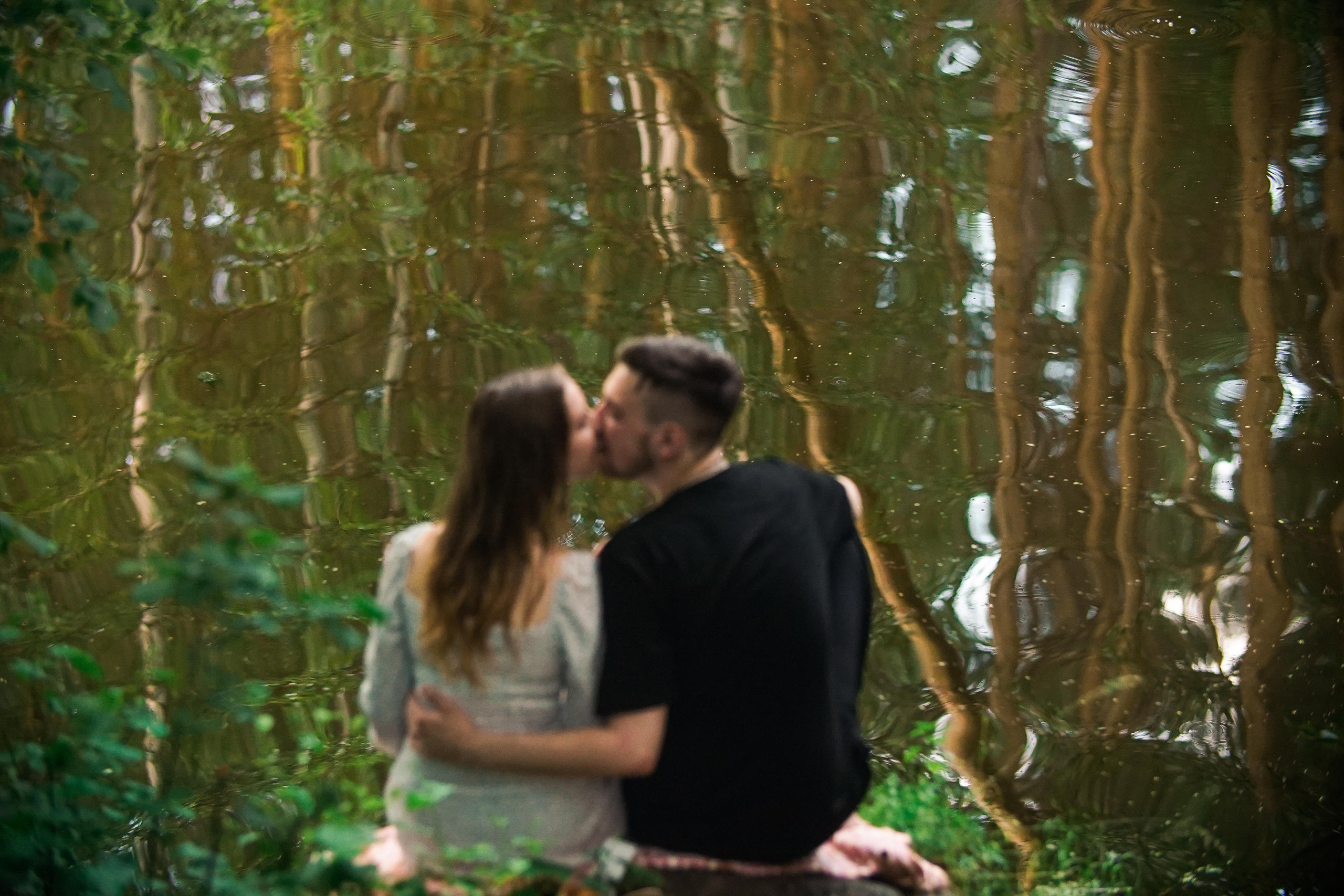 Красивая Lovestory и неожиданный поворот в конце съемки. Семейный и портретный фотограф в Екатеринбурге Анна Лобанова