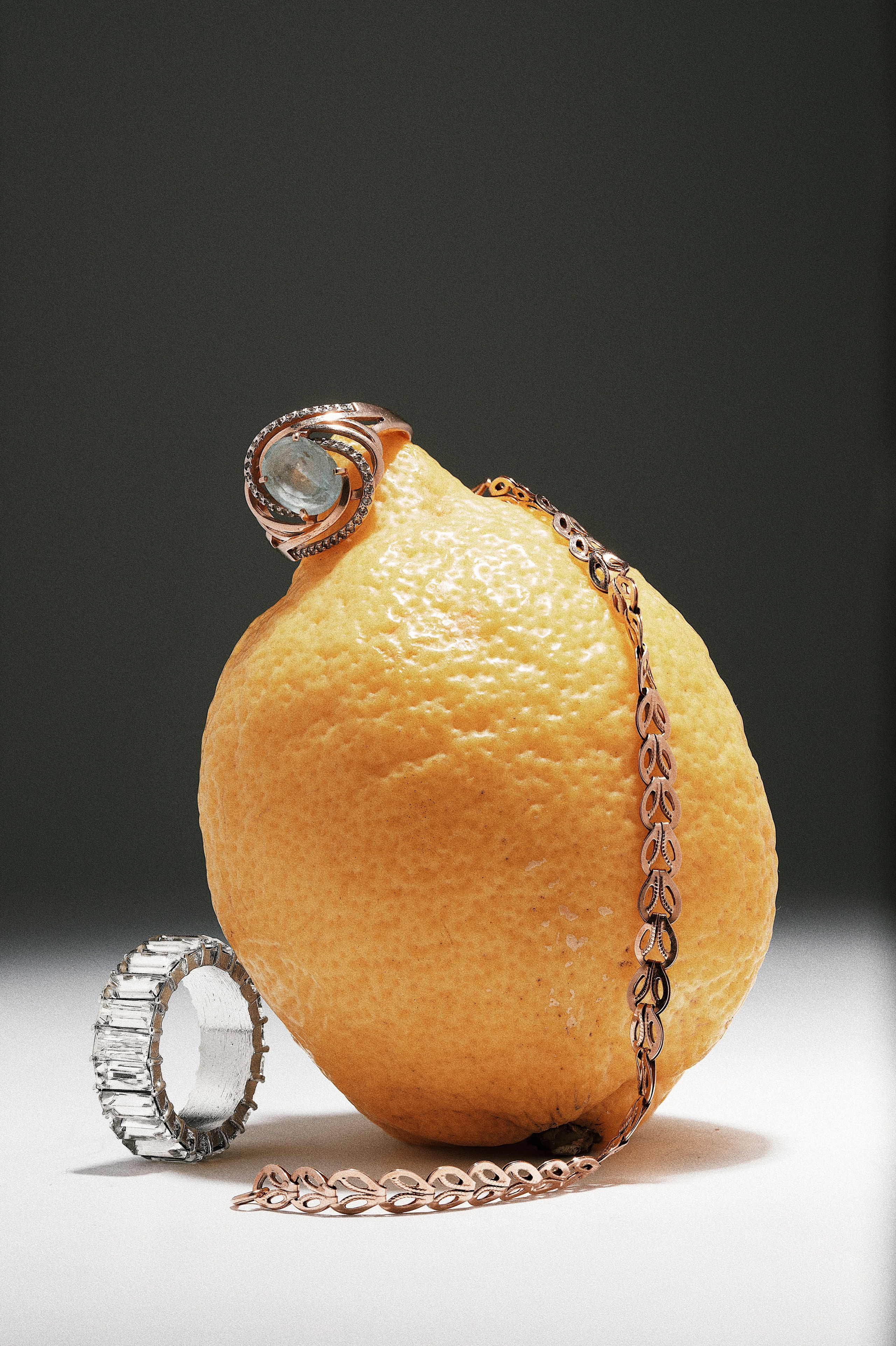 Съёмка ювелирных изделий. Предметный и ювелирный фотограф в Санкт-Петербурге