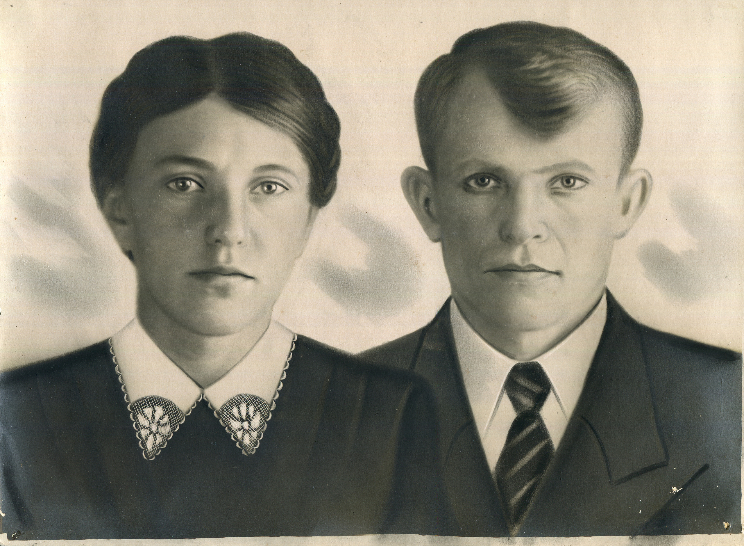 Восстановление старых фотографий. Реставрация фотографий. Фотограф в Туле Крупский АнДРей. Фотостудия «КАДР71» в Туле