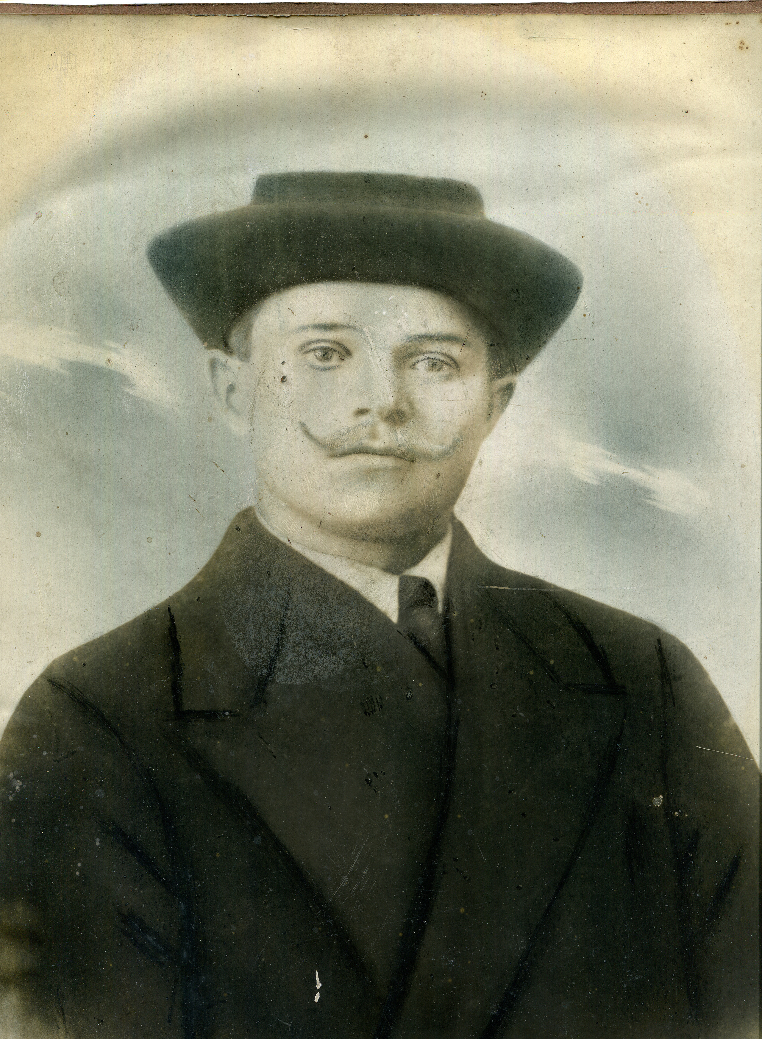 Восстановление старых фотографий. Реставрация фотографий. Фотограф в Туле Крупский АнДРей. Фотостудия «КАДР71» в Туле