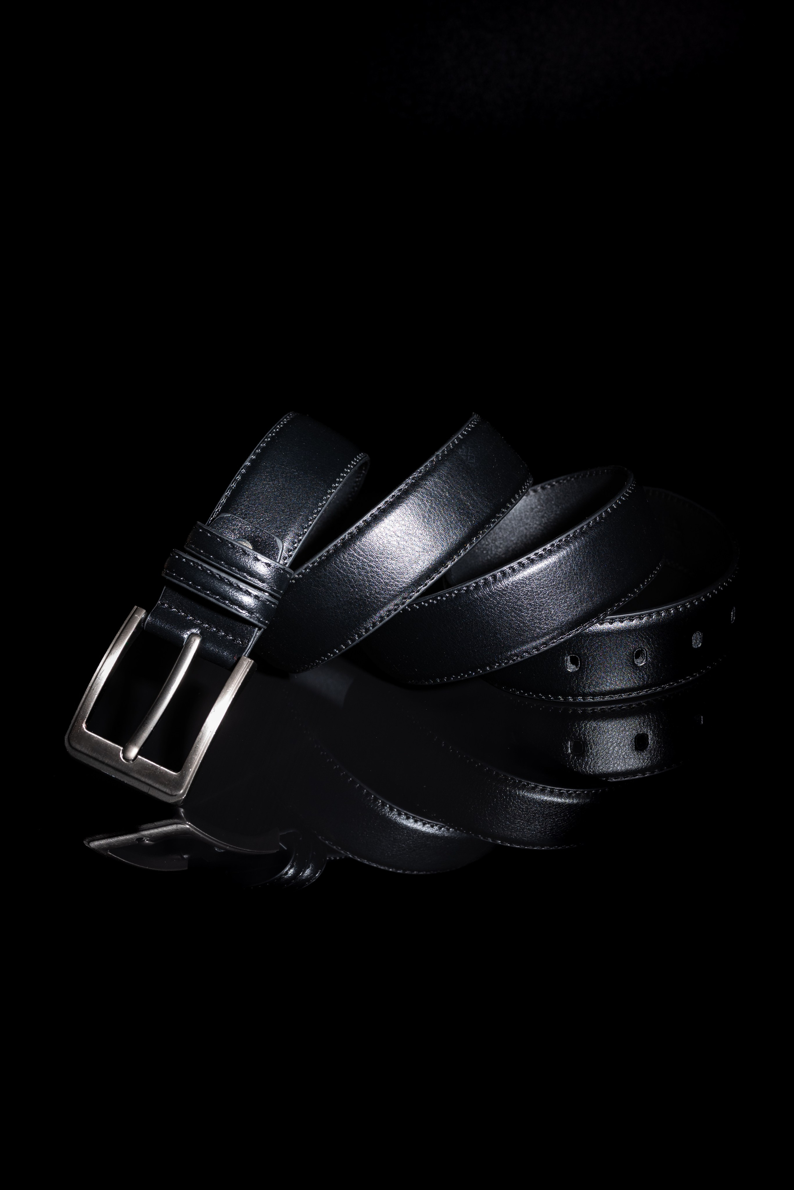 Ремень. Предметный фотограф, фото для маркетплейсов Пятигорск, КМВ