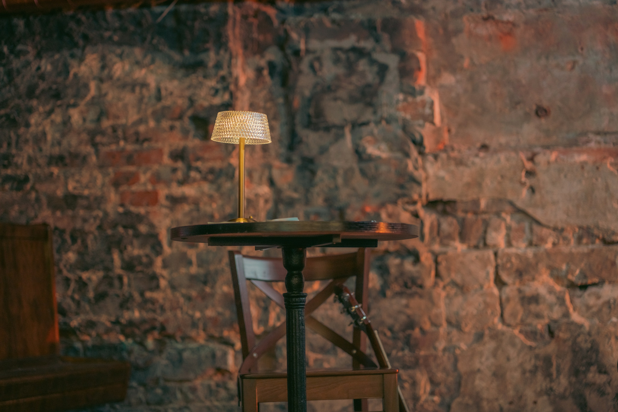 Презентация поэтического сборника. Творческие фотосессии в Москве. Фотоальбом лидера группы ЯЛО